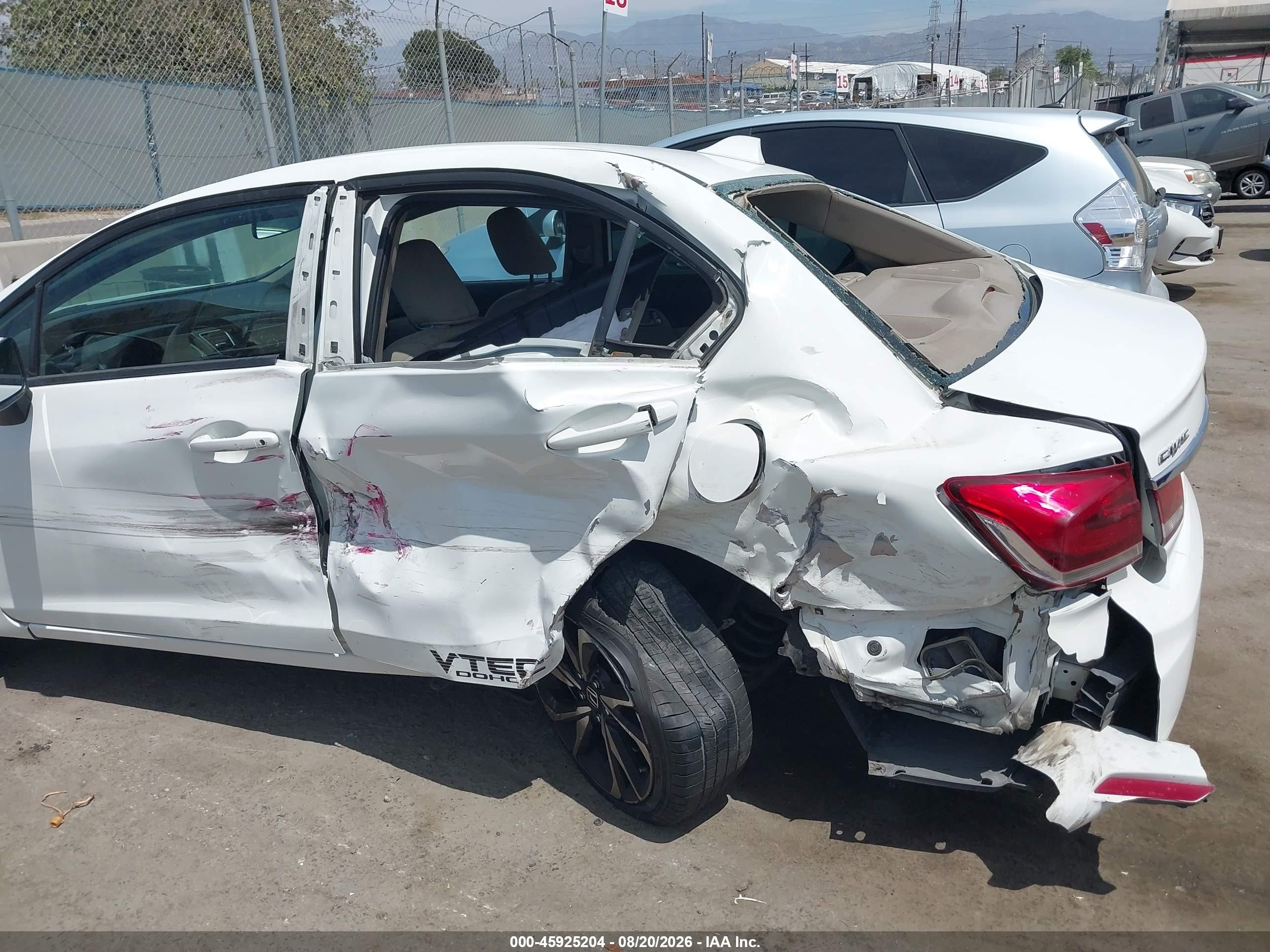 2014 Honda Civic Lx White vin: 19XFB2F53EE244887