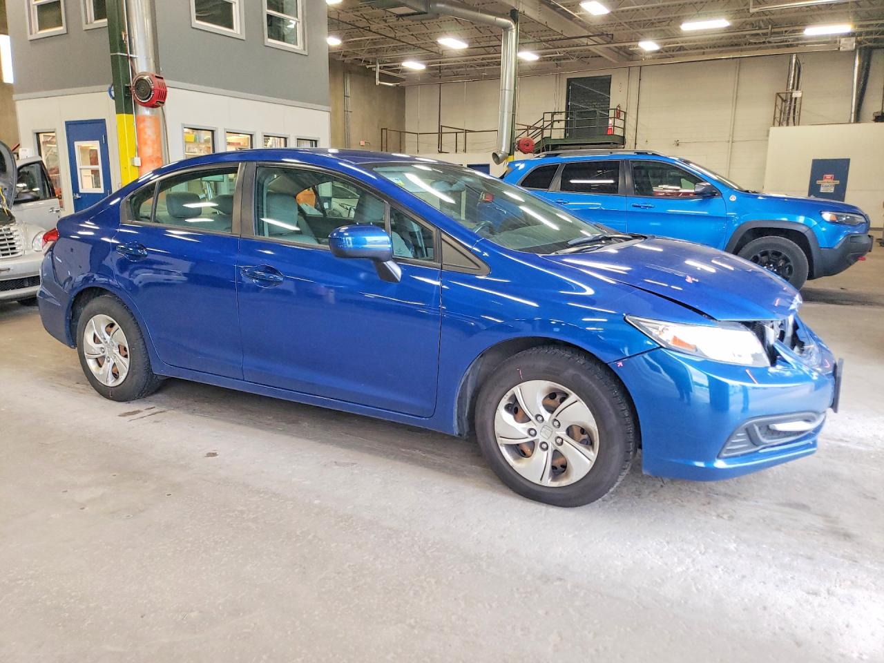2015 Honda Civic Lx Blue vin: 19XFB2F53FE008600