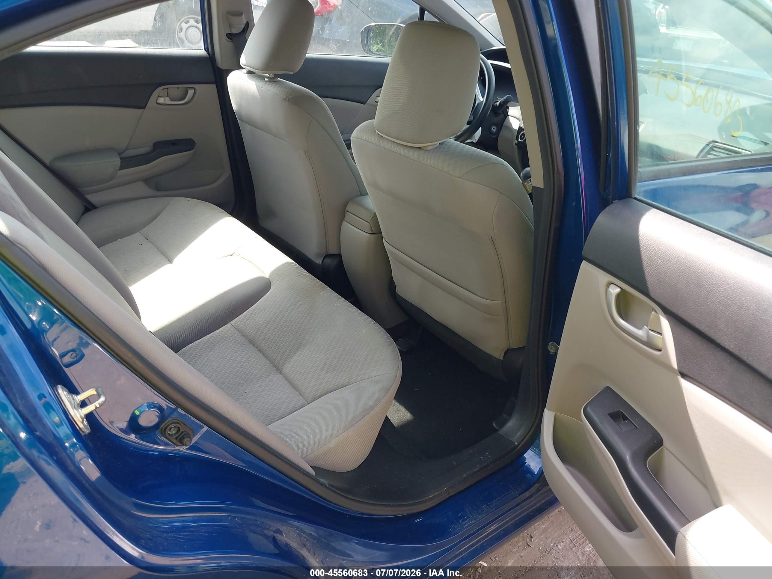2015 Honda Civic Lx Blue vin: 19XFB2F53FE023484
