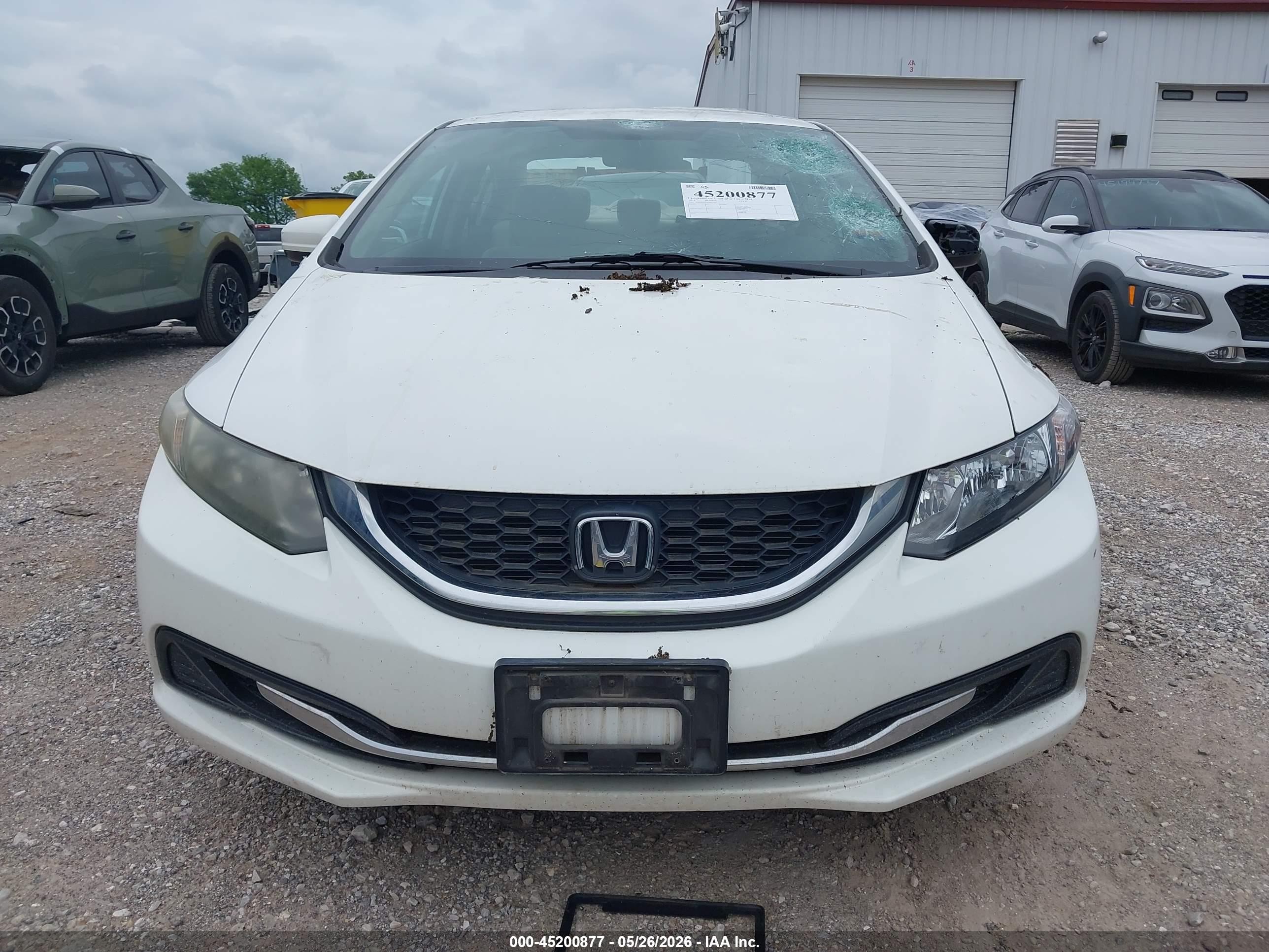 2015 Honda Civic Lx White vin: 19XFB2F53FE033674
