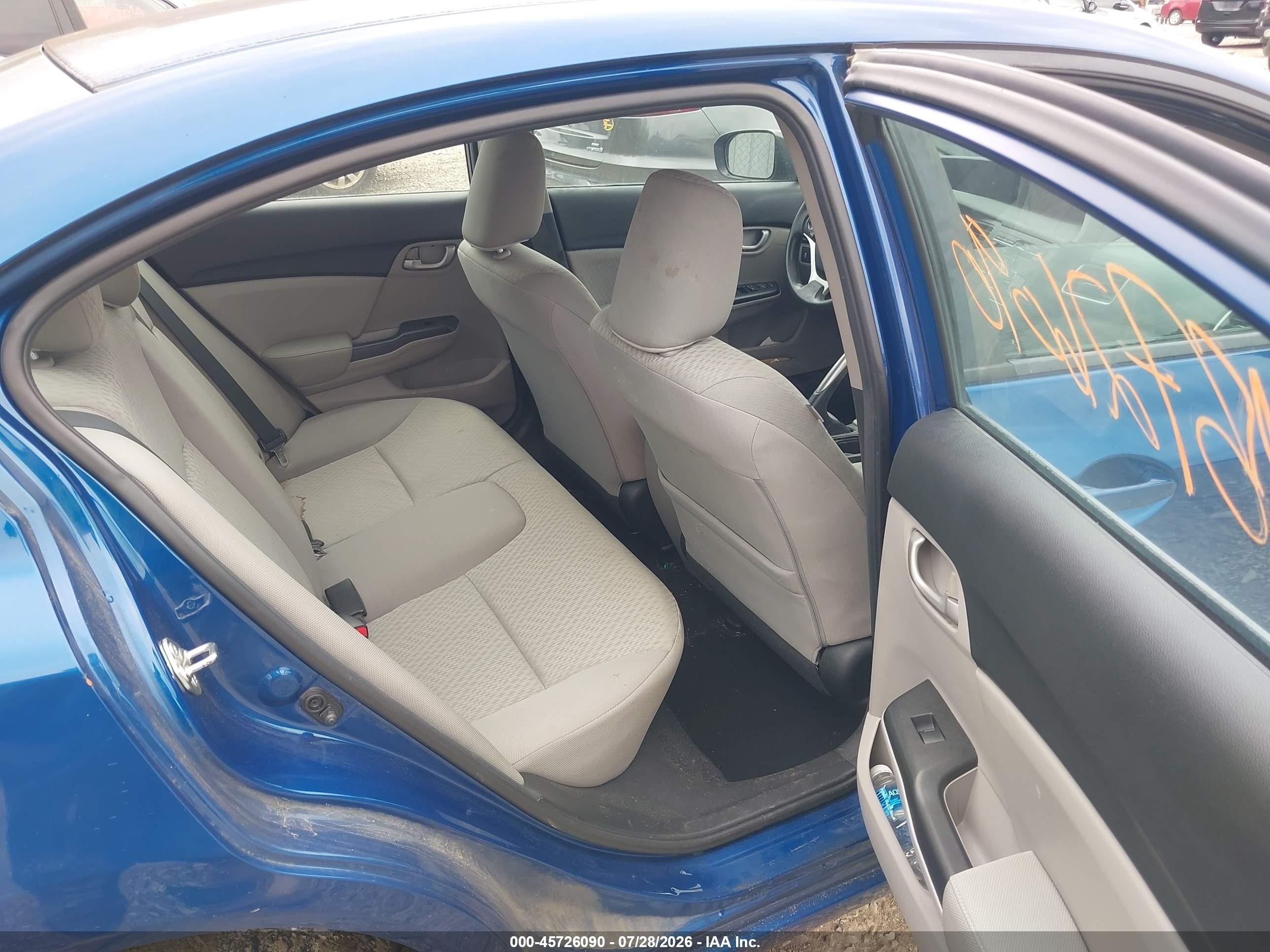 2015 Honda Civic Lx Blue vin: 19XFB2F53FE071924