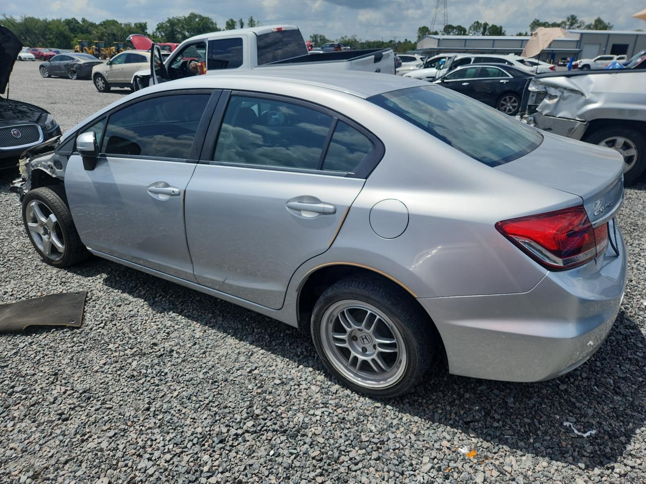 2015 Honda Civic Lx Silver vin: 19XFB2F53FE109572