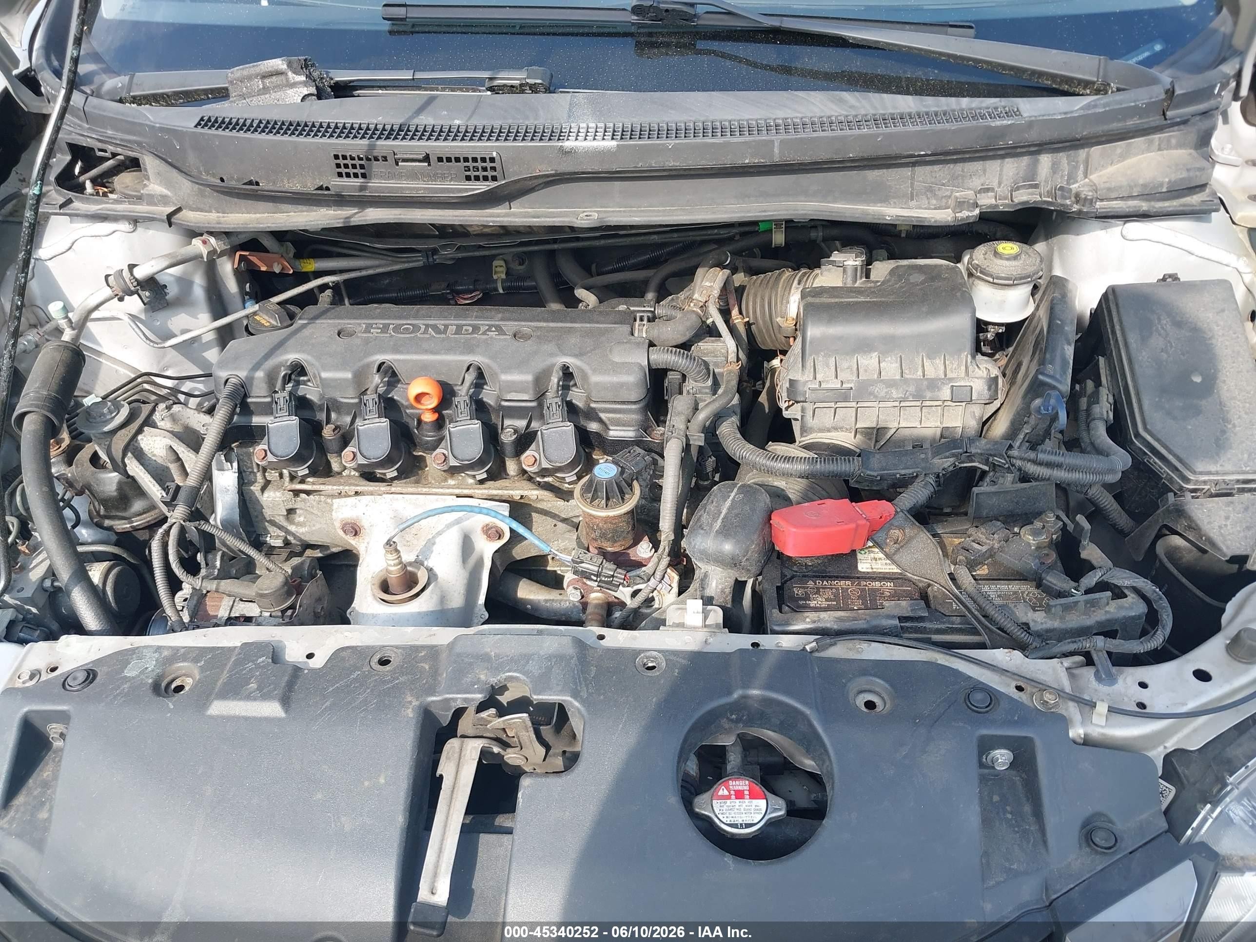 2015 Honda Civic Lx Silver vin: 19XFB2F53FE222986