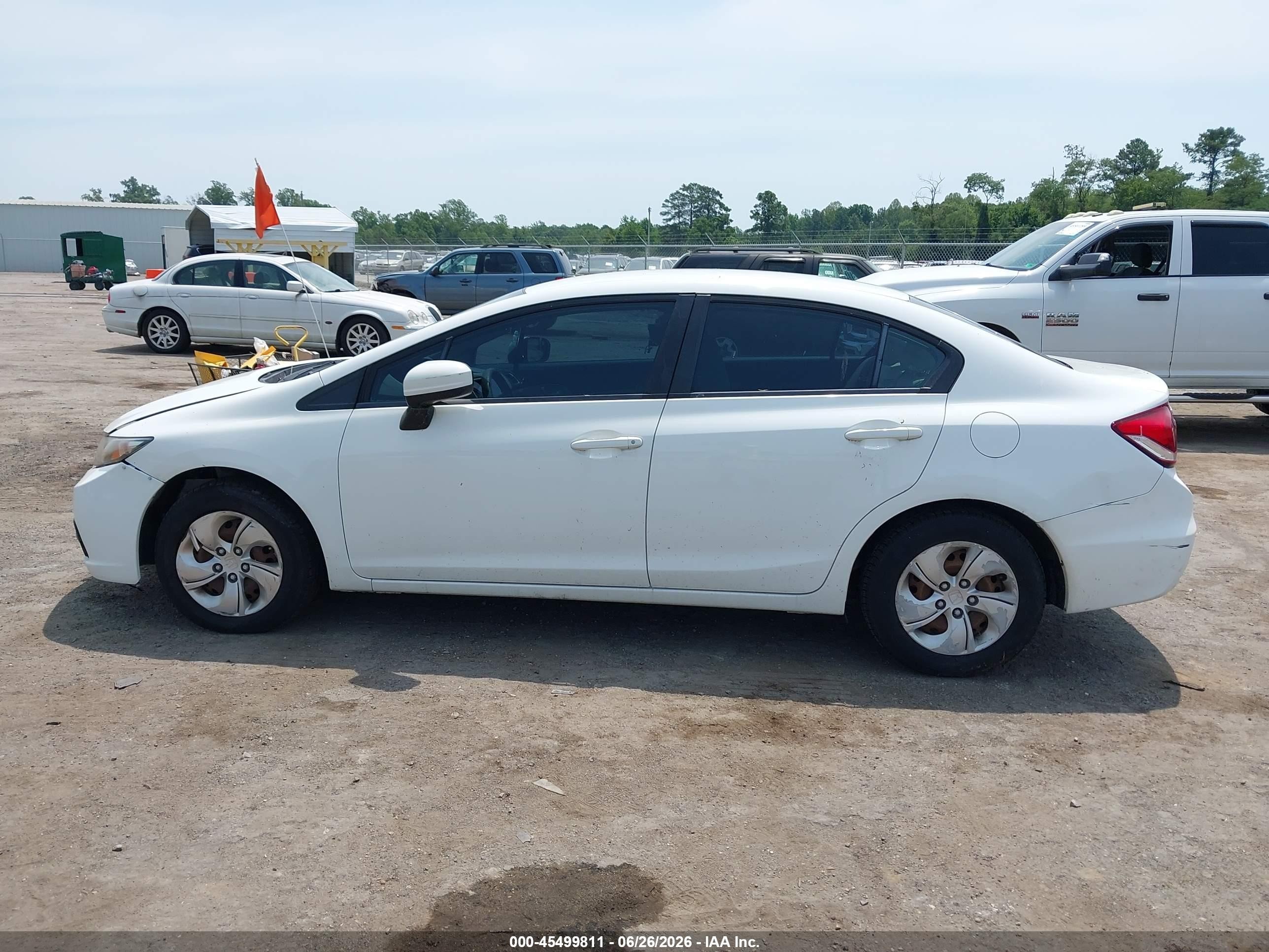 2015 Honda Civic Lx White vin: 19XFB2F53FE275851