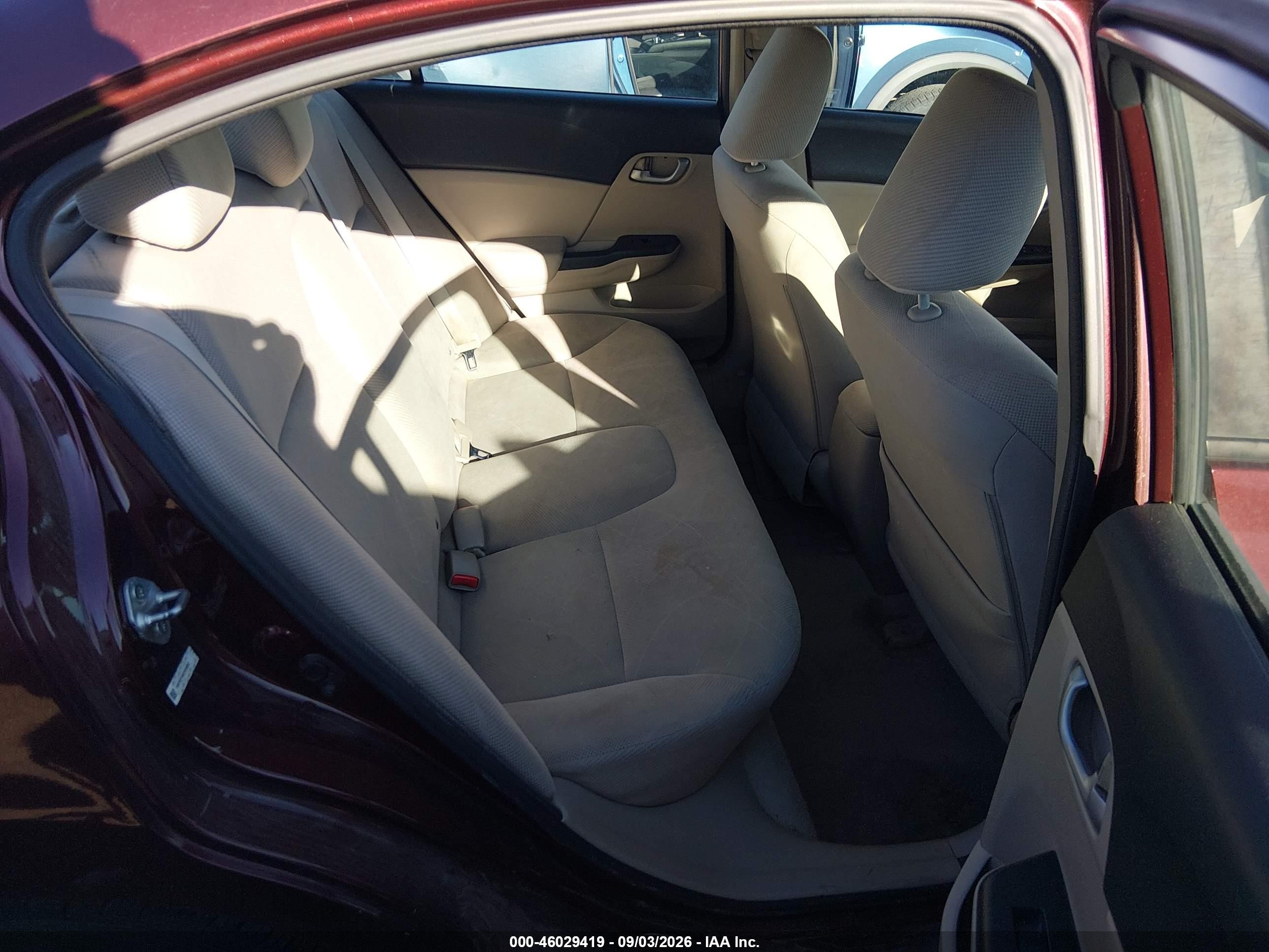 2012 Honda Civic Lx Красный vin: 19XFB2F54CE055842