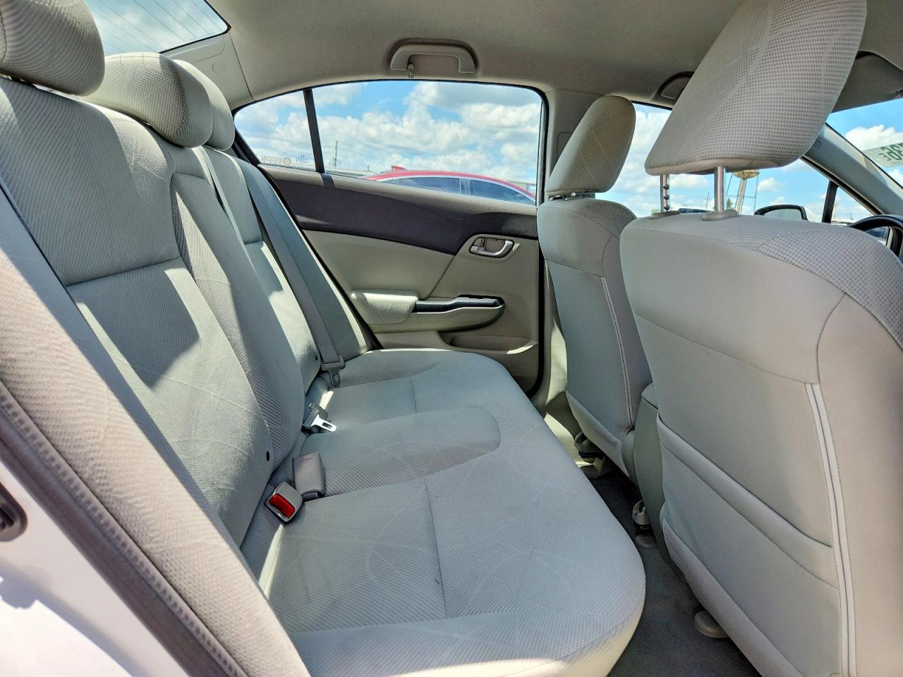 2012 Honda Civic Lx Белый vin: 19XFB2F54CE095788