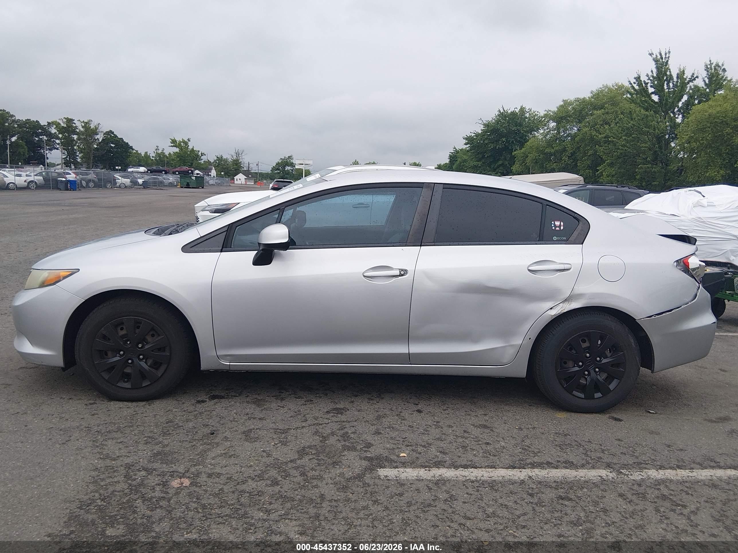2012 Honda Civic Lx Серебряный vin: 19XFB2F54CE331419