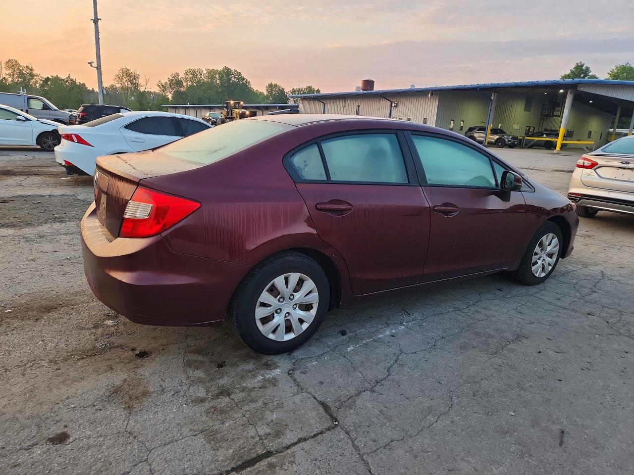 2012 Honda Civic Lx Burgundy vin: 19XFB2F54CE357289