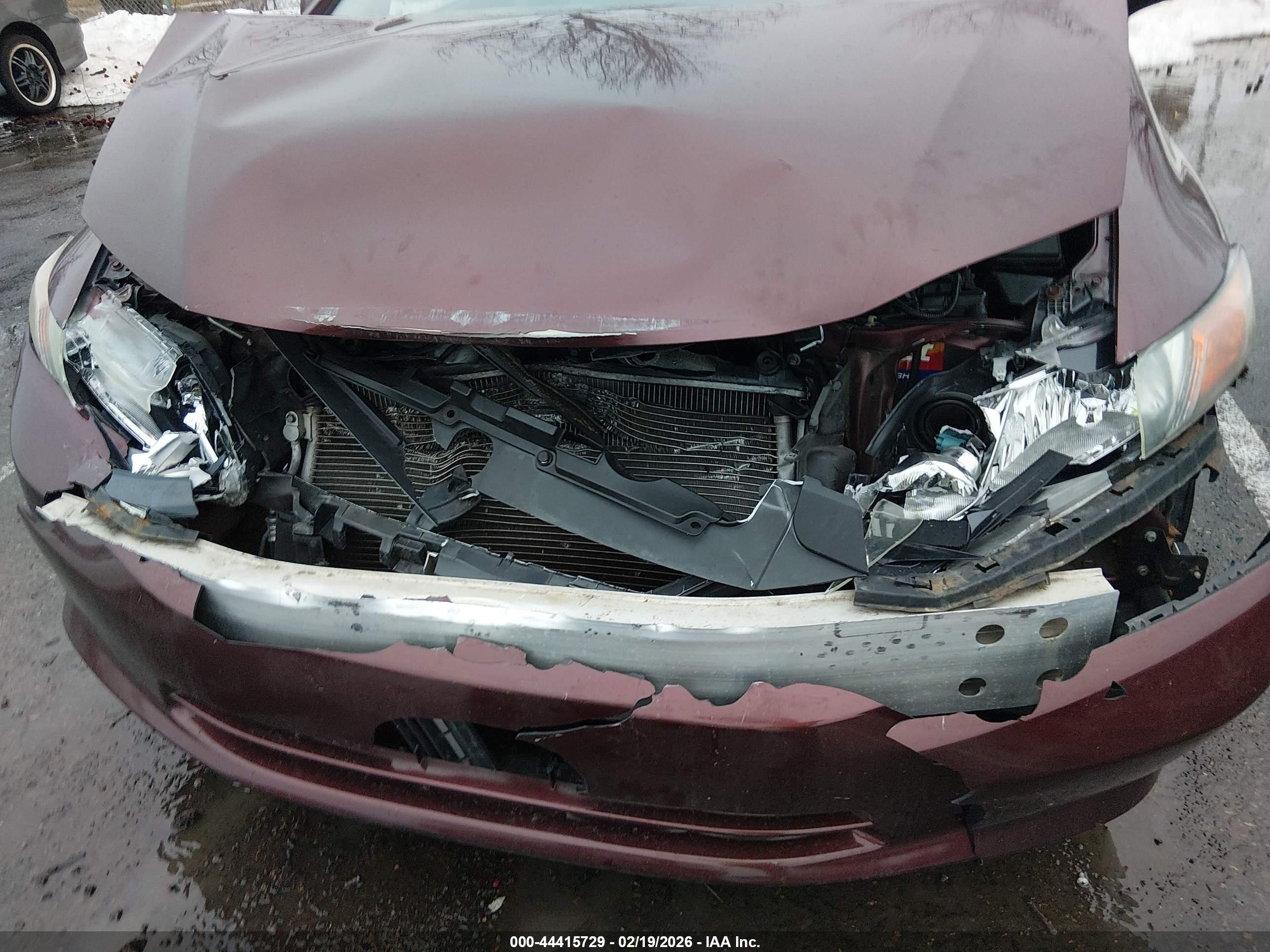 2012 Honda Civic Lx Burgundy vin: 19XFB2F54CE357325