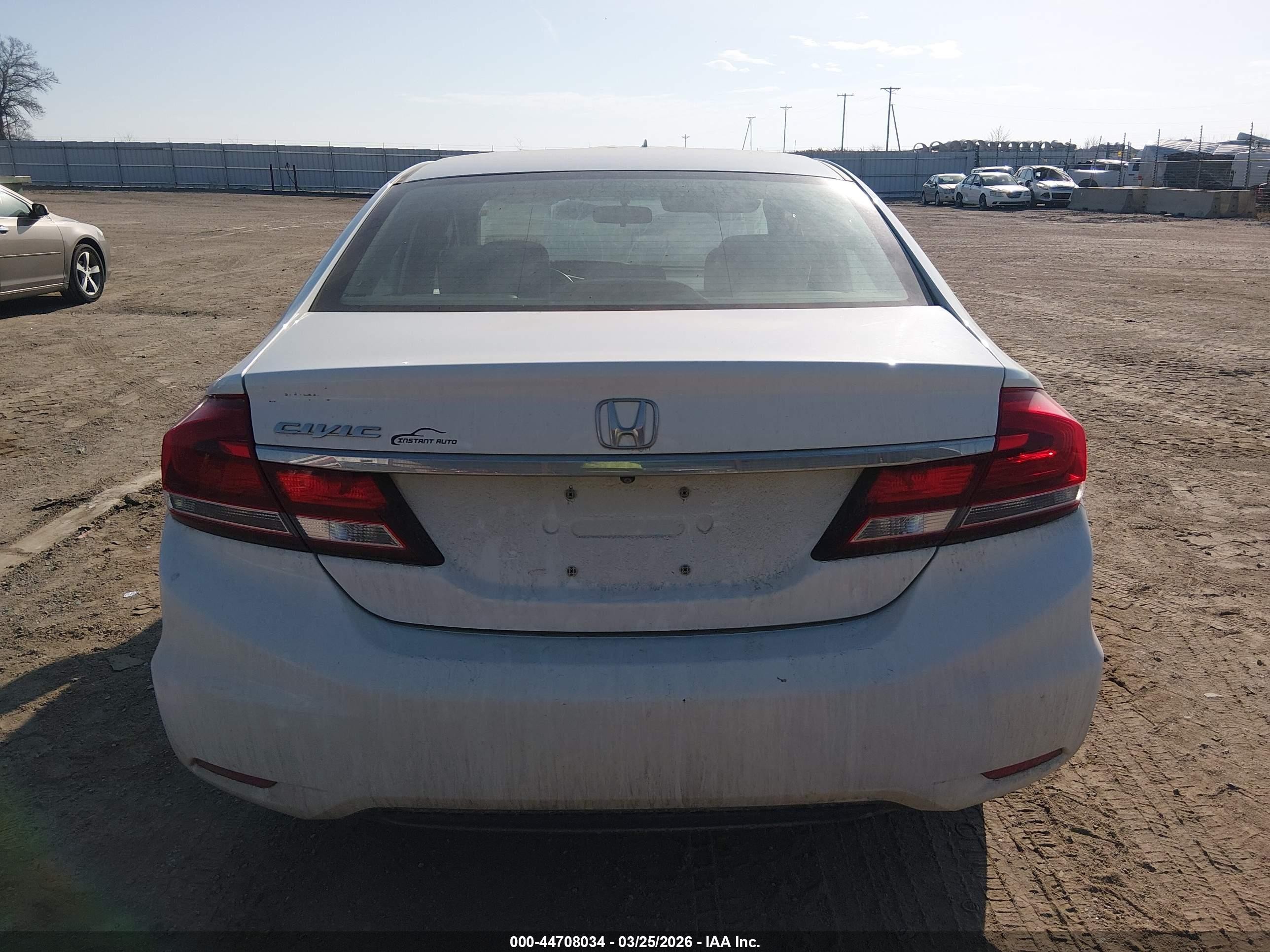 2013 Honda Civic Lx White vin: 19XFB2F54DE040243