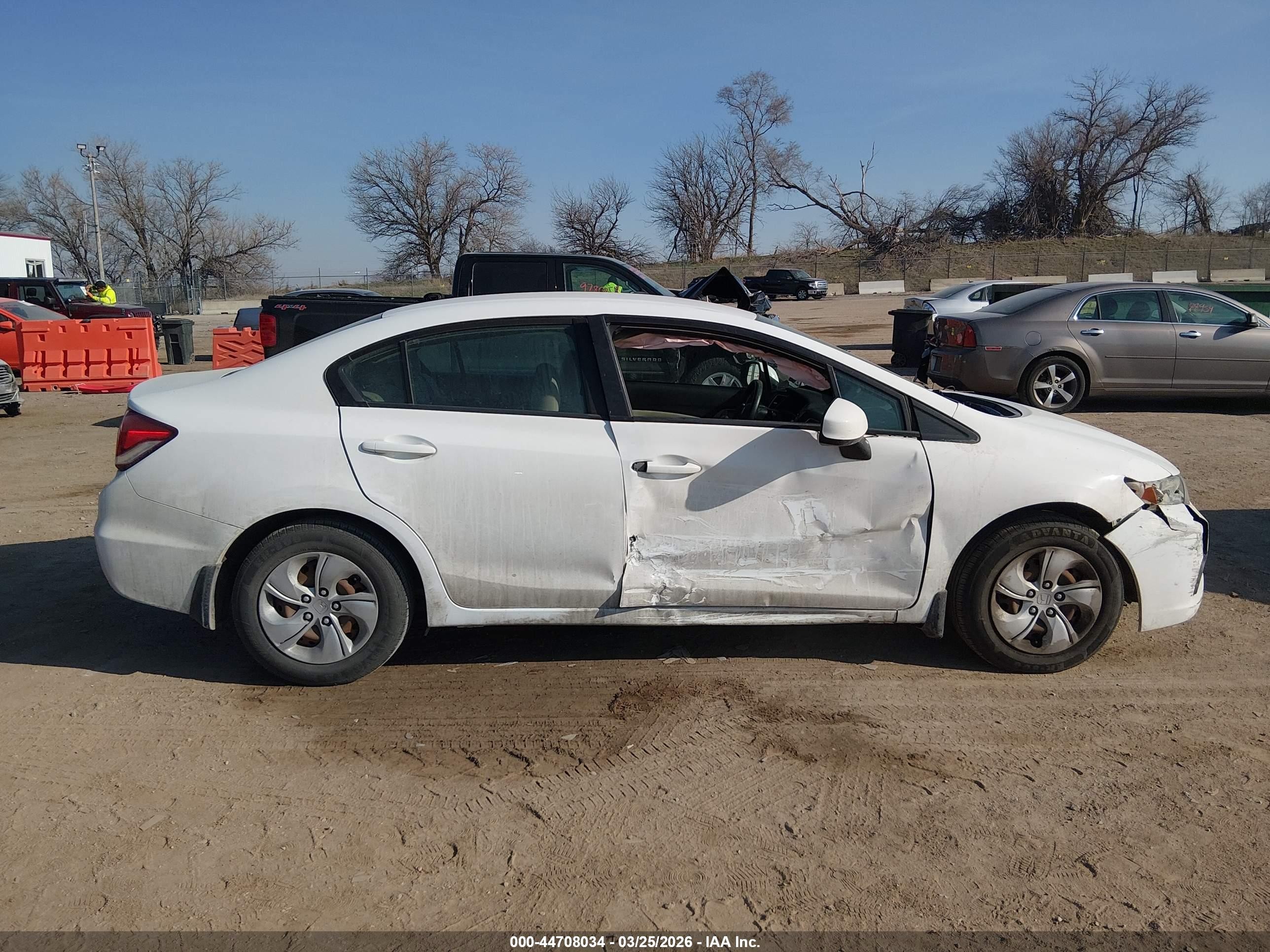 2013 Honda Civic Lx White vin: 19XFB2F54DE040243