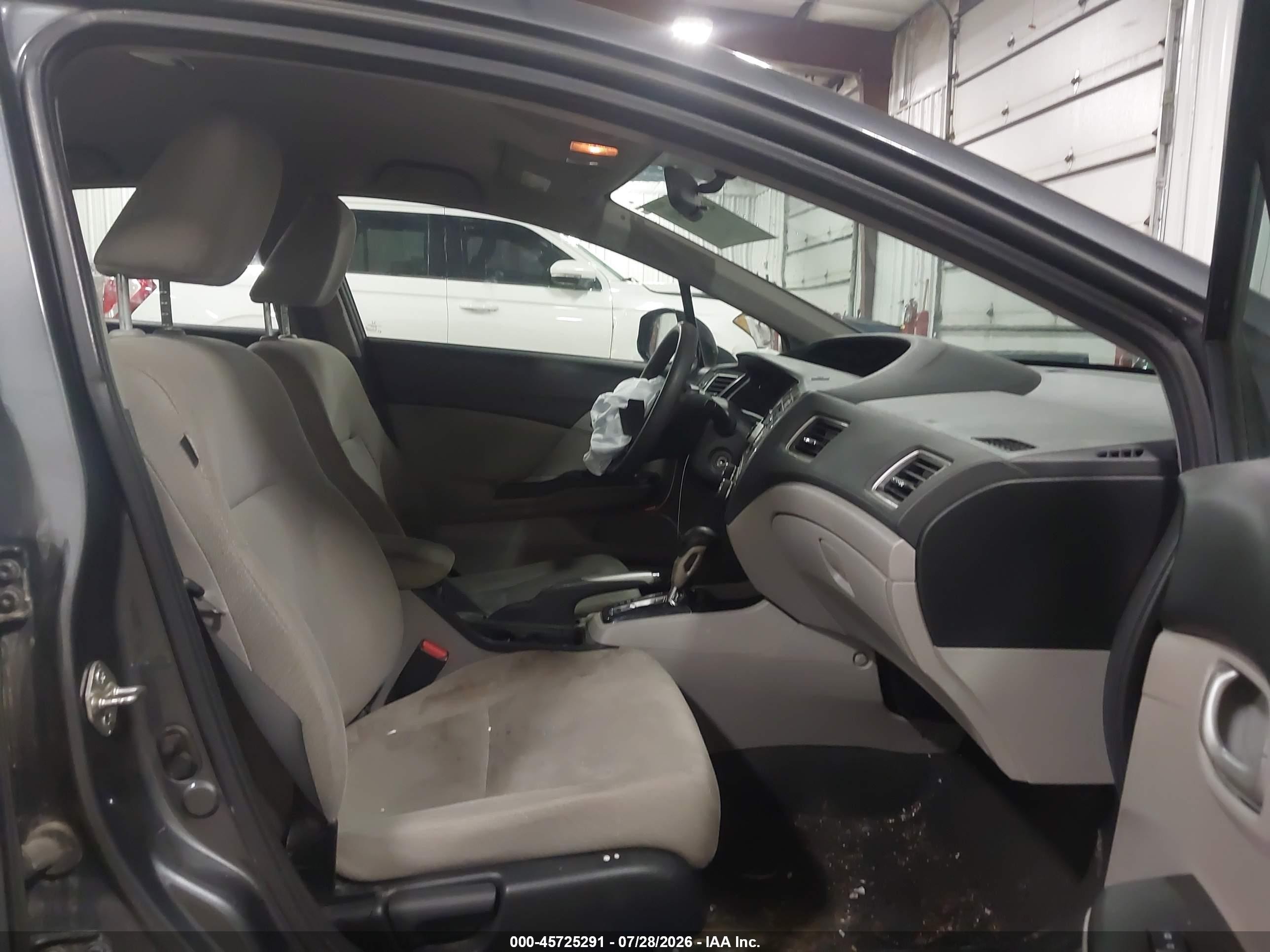 2013 Honda Civic Lx Серый vin: 19XFB2F54DE057544