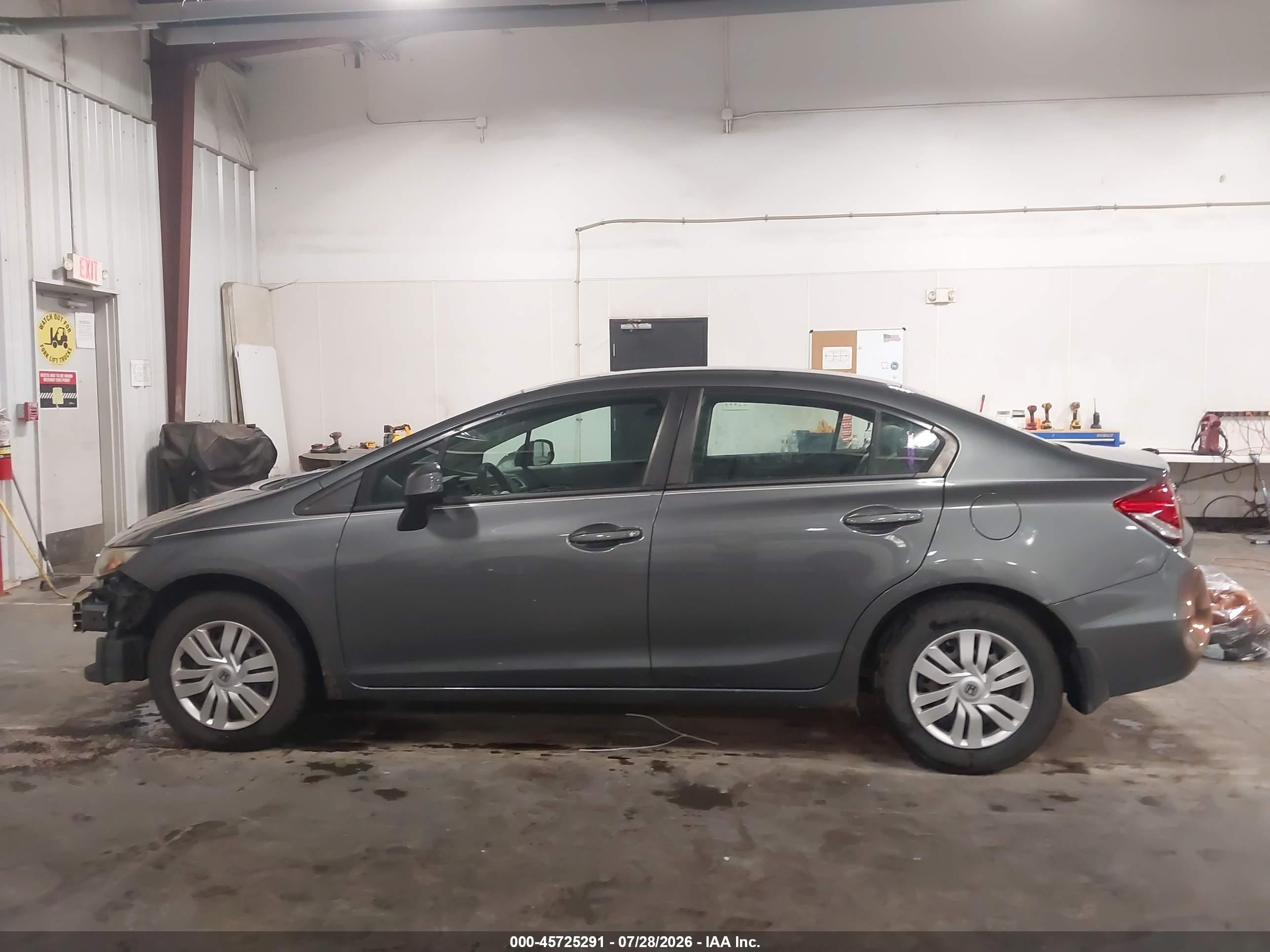 2013 Honda Civic Lx Серый vin: 19XFB2F54DE057544
