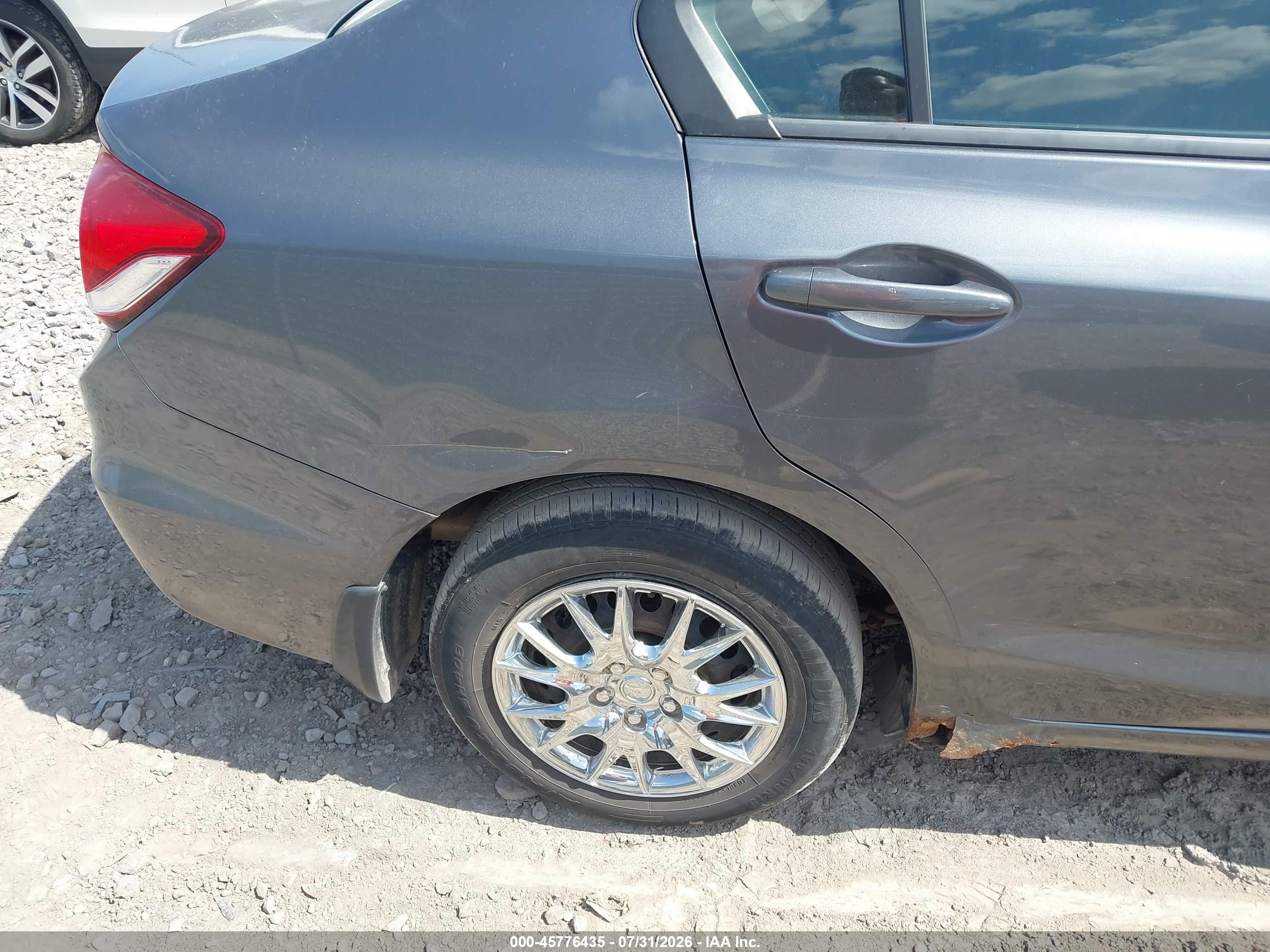 2013 Honda Civic Lx Gray vin: 19XFB2F54DE210410