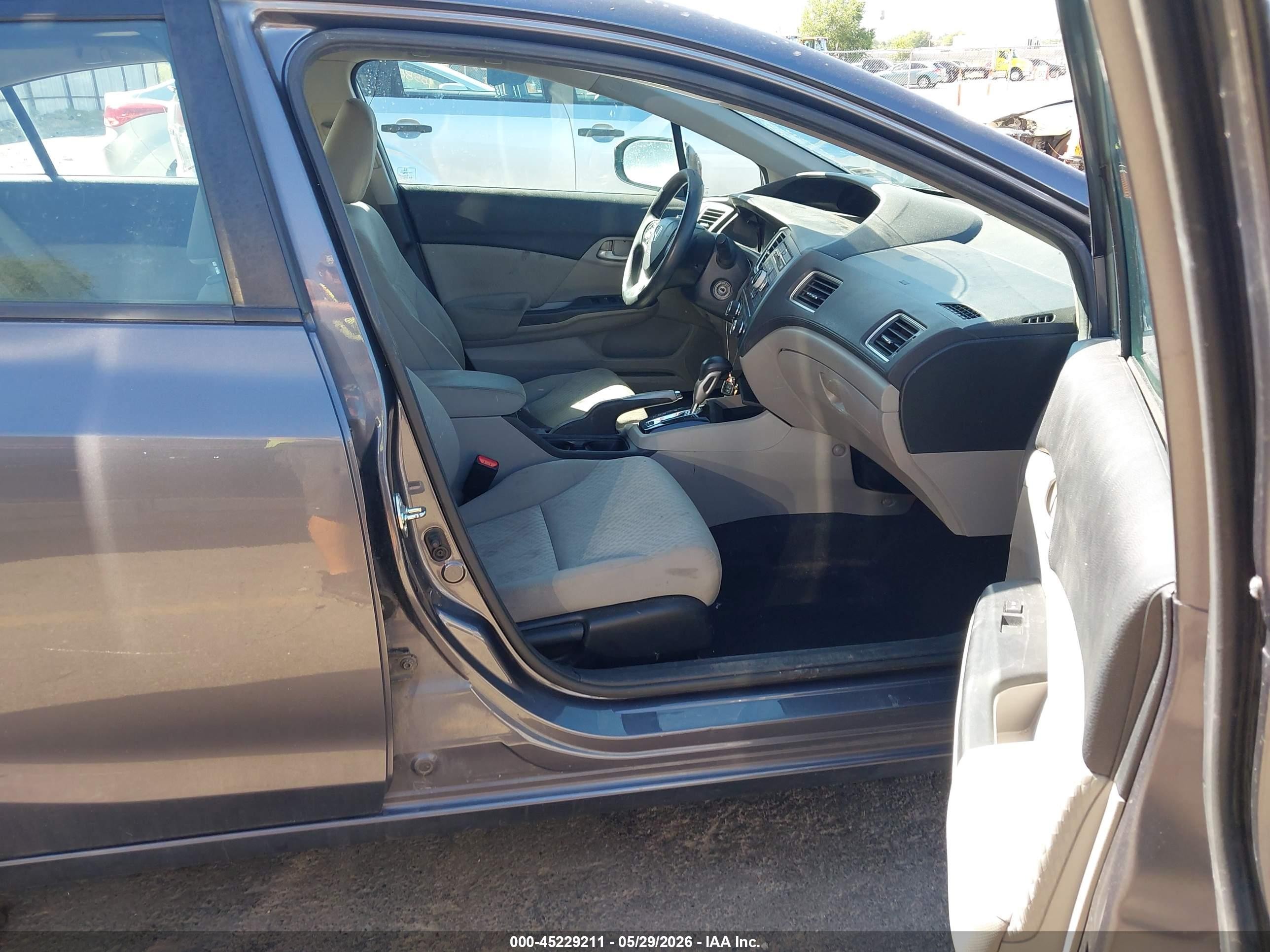 2014 Honda Civic Lx Gray vin: 19XFB2F54EE005011