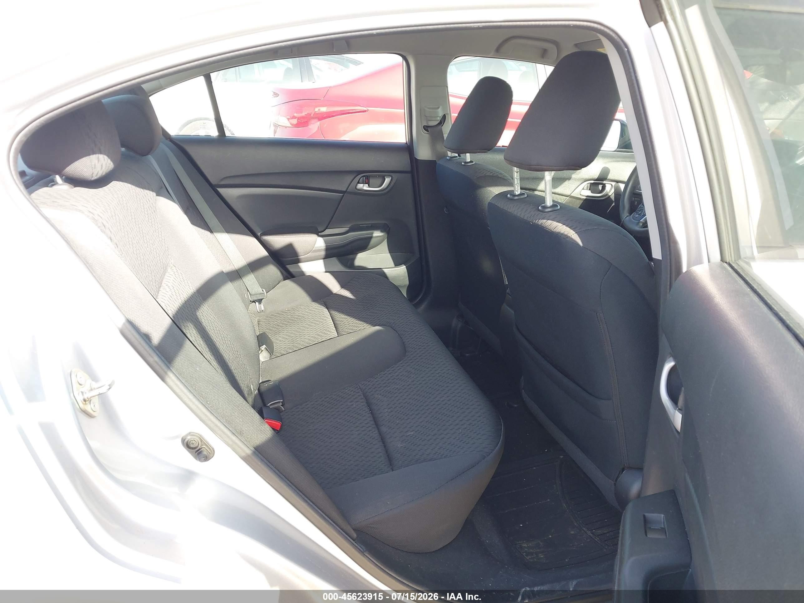 2014 Honda Civic Lx Серебряный vin: 19XFB2F54EE079402