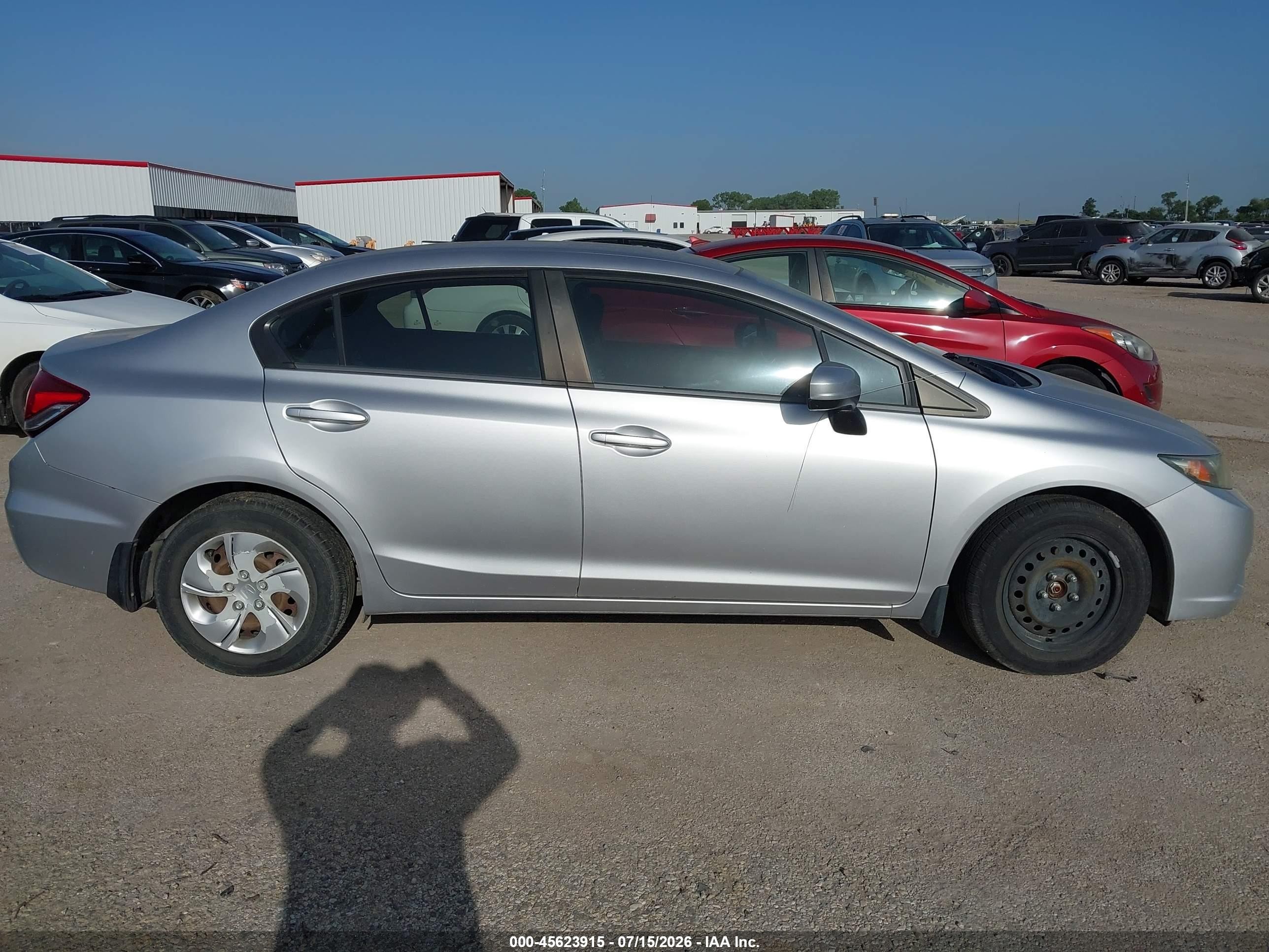 2014 Honda Civic Lx Серебряный vin: 19XFB2F54EE079402