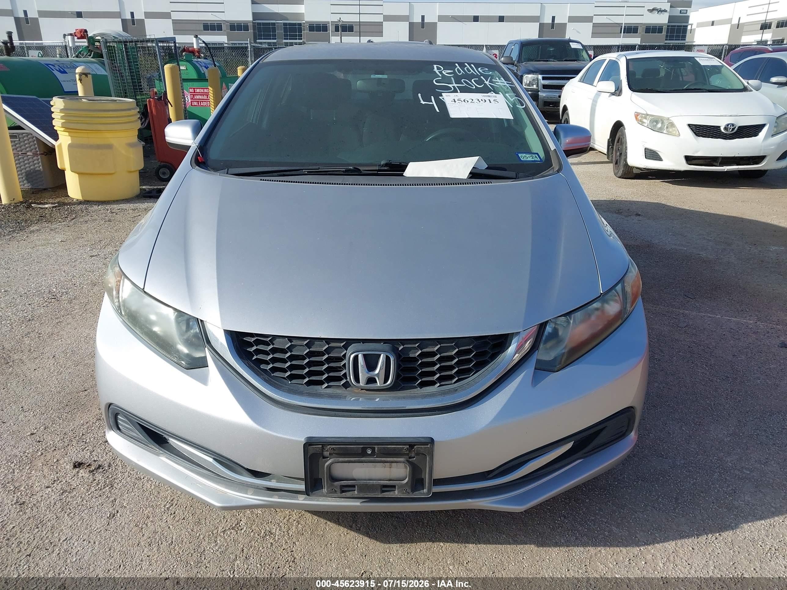 2014 Honda Civic Lx Серебряный vin: 19XFB2F54EE079402