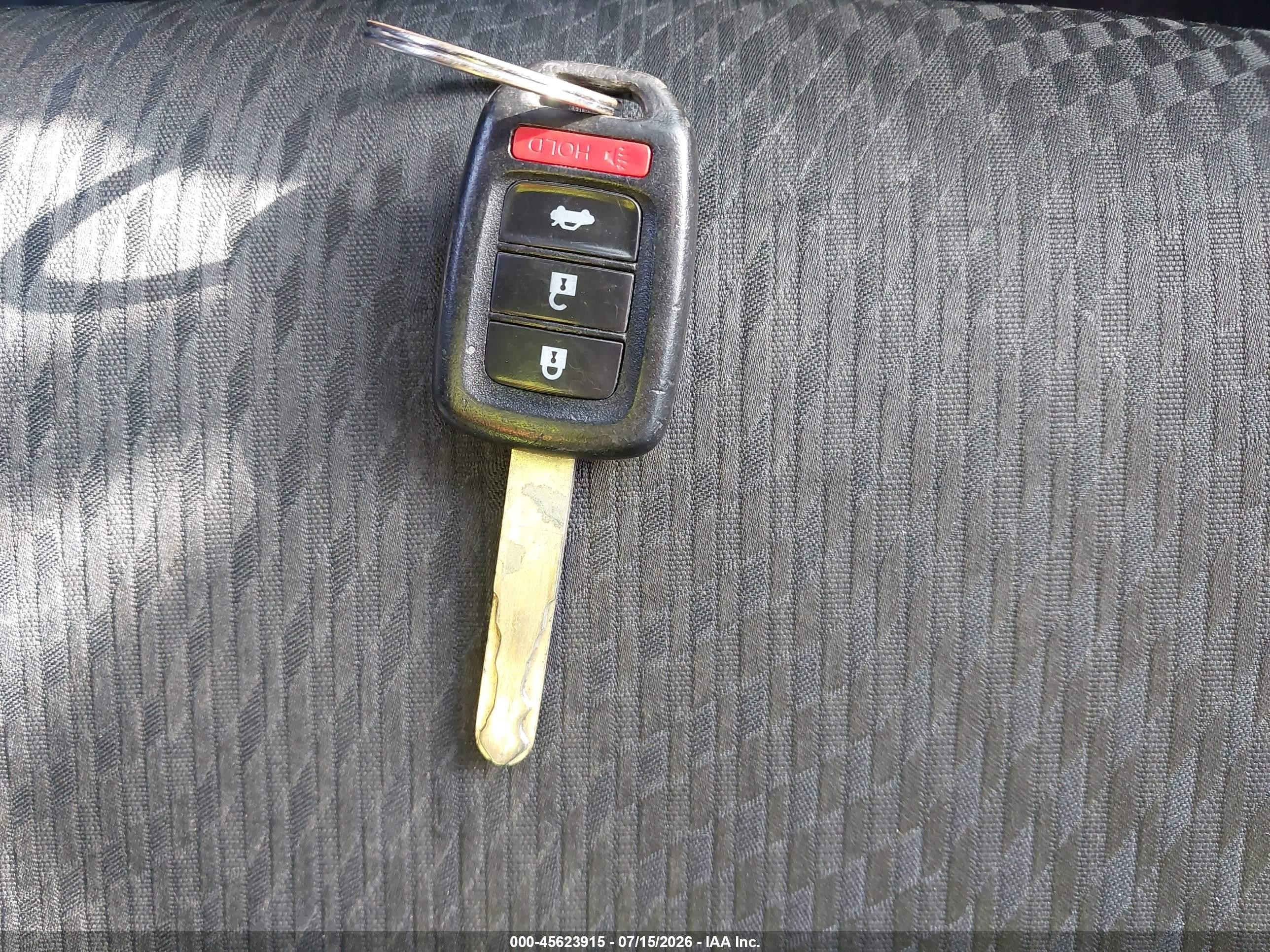 2014 Honda Civic Lx Серебряный vin: 19XFB2F54EE079402