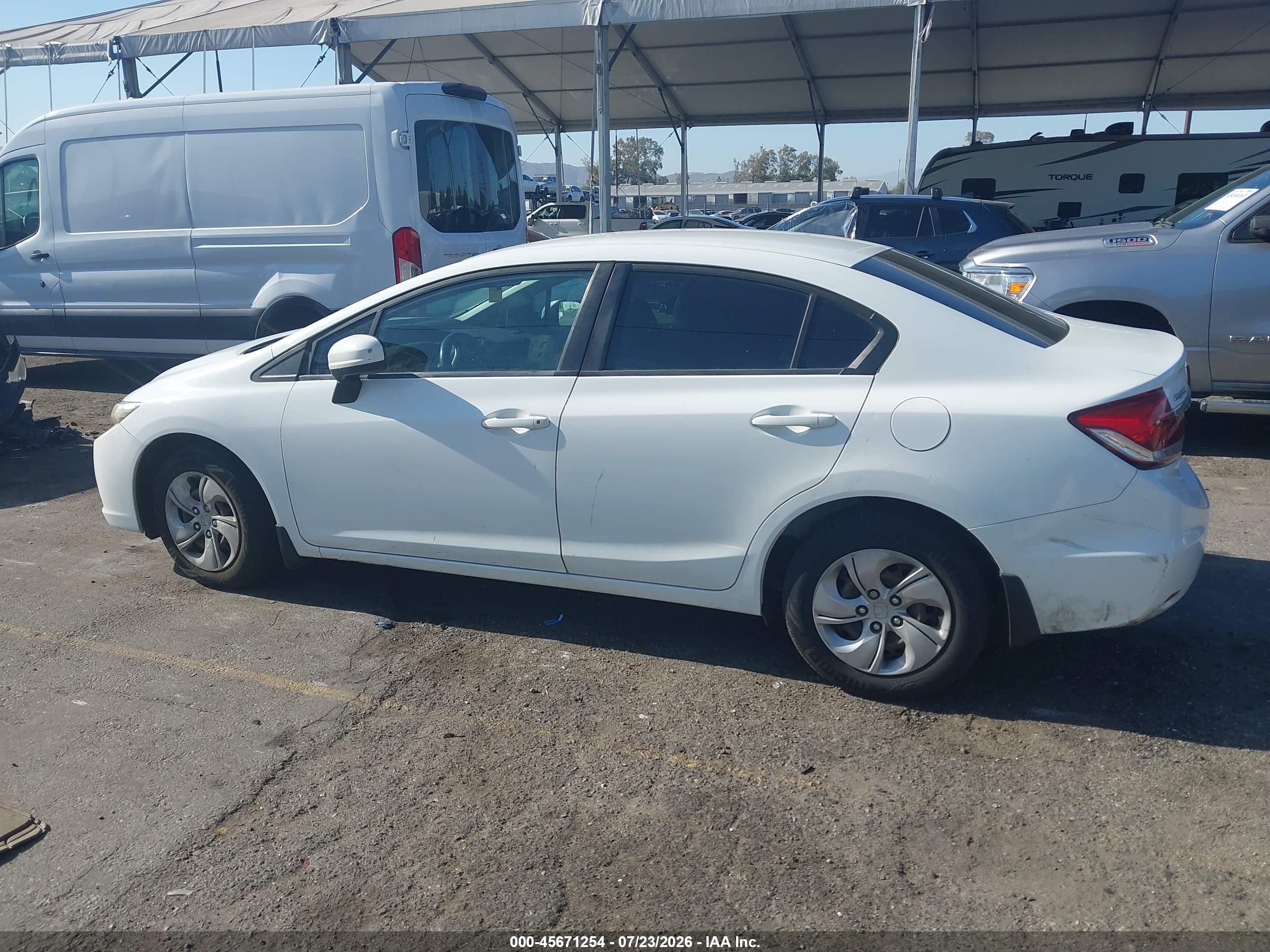 2014 Honda Civic Lx White vin: 19XFB2F54EE221148