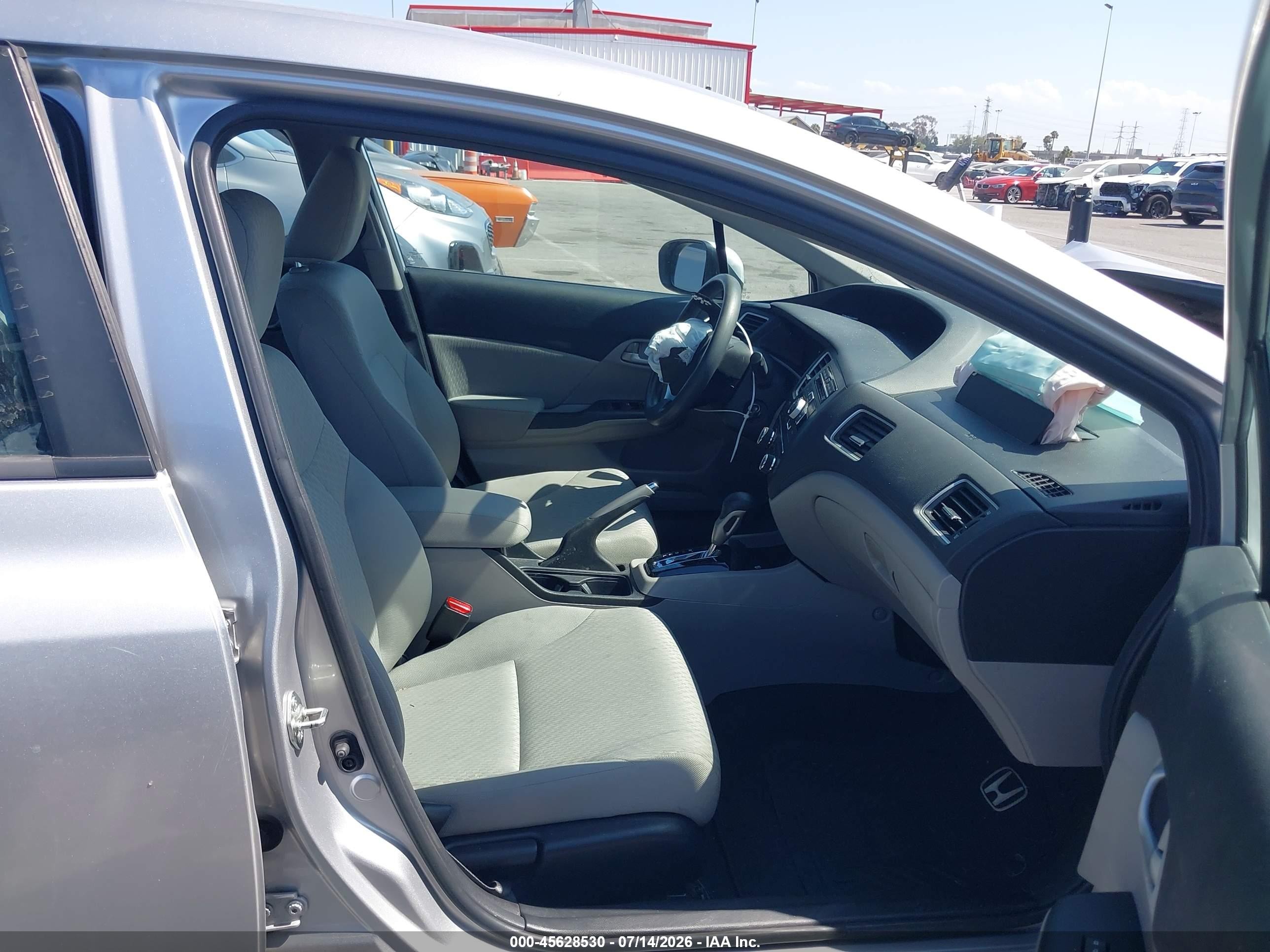 2014 Honda Civic Lx Silver vin: 19XFB2F54EE238046
