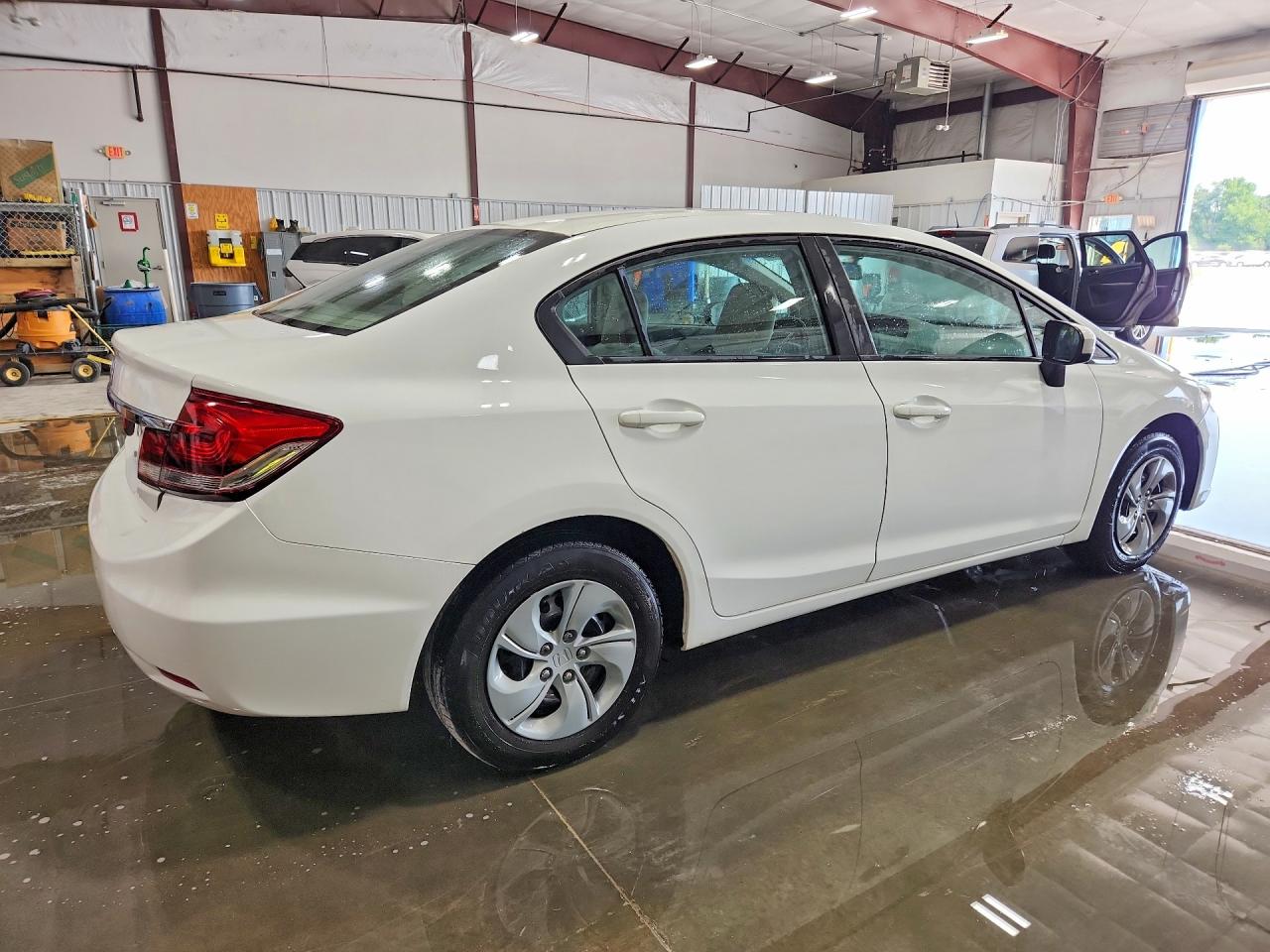 2015 Honda Civic Lx White vin: 19XFB2F54FE092443