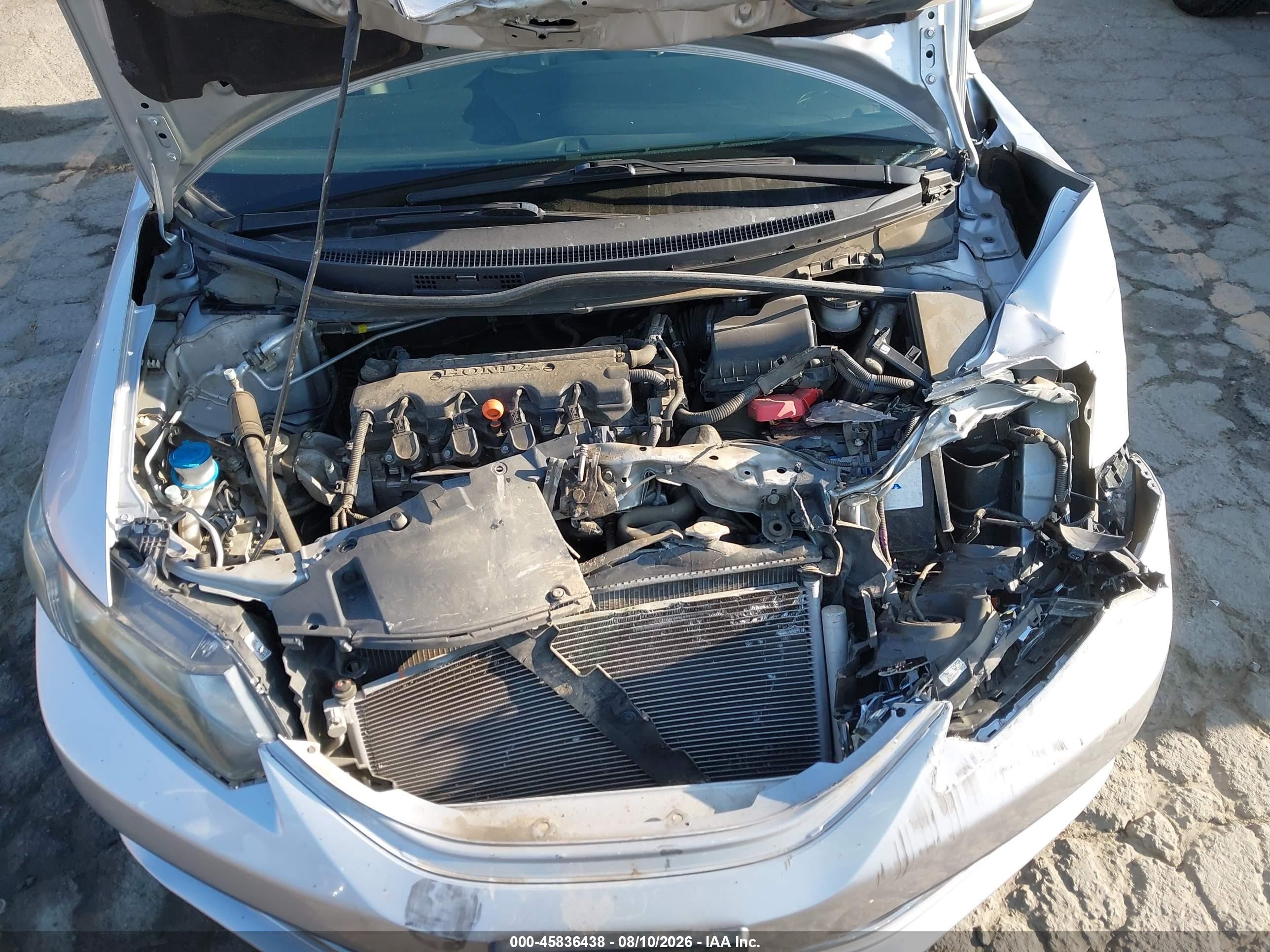 2015 Honda Civic Lx Серебряный vin: 19XFB2F54FE213827
