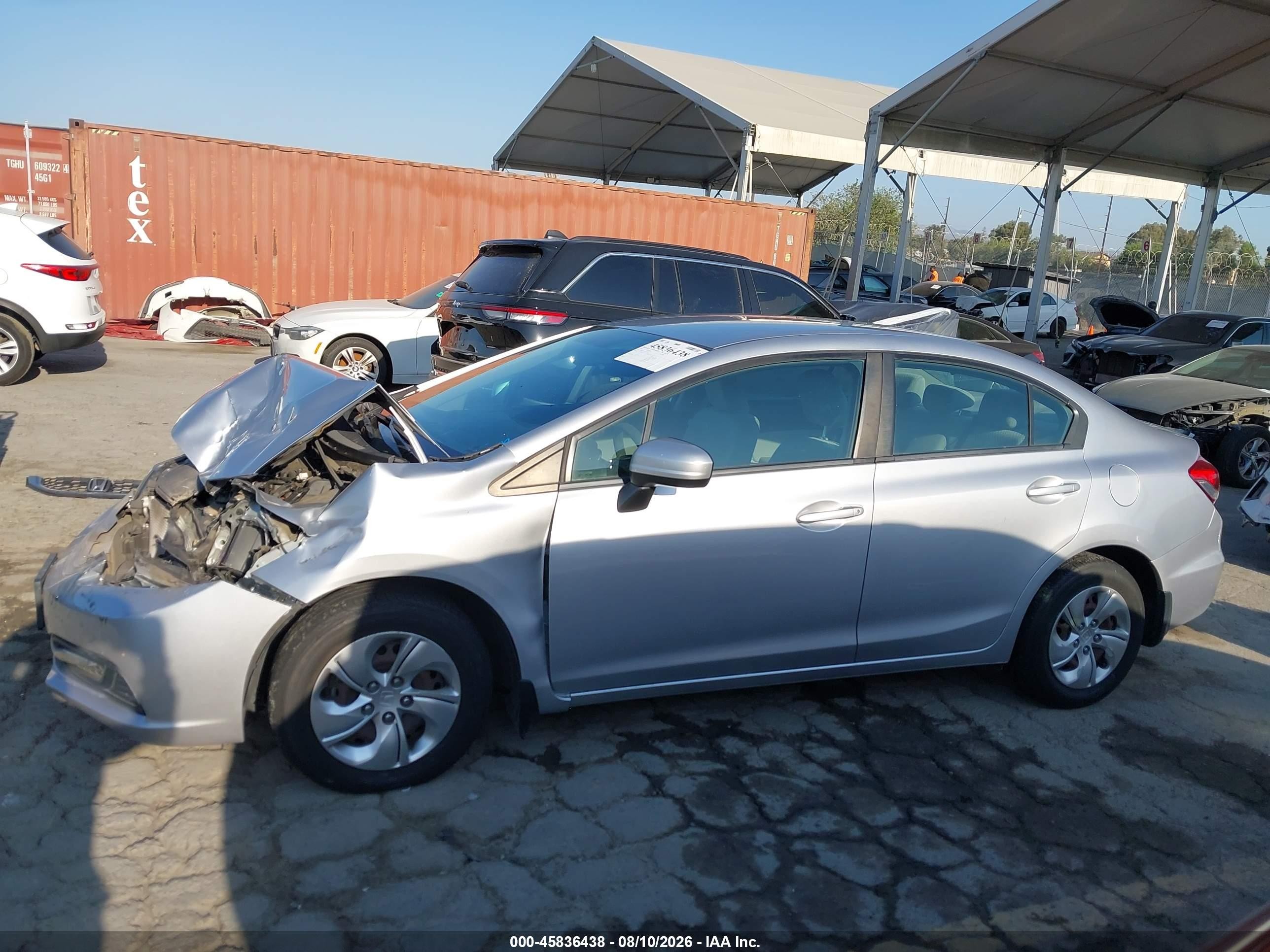 2015 Honda Civic Lx Серебряный vin: 19XFB2F54FE213827