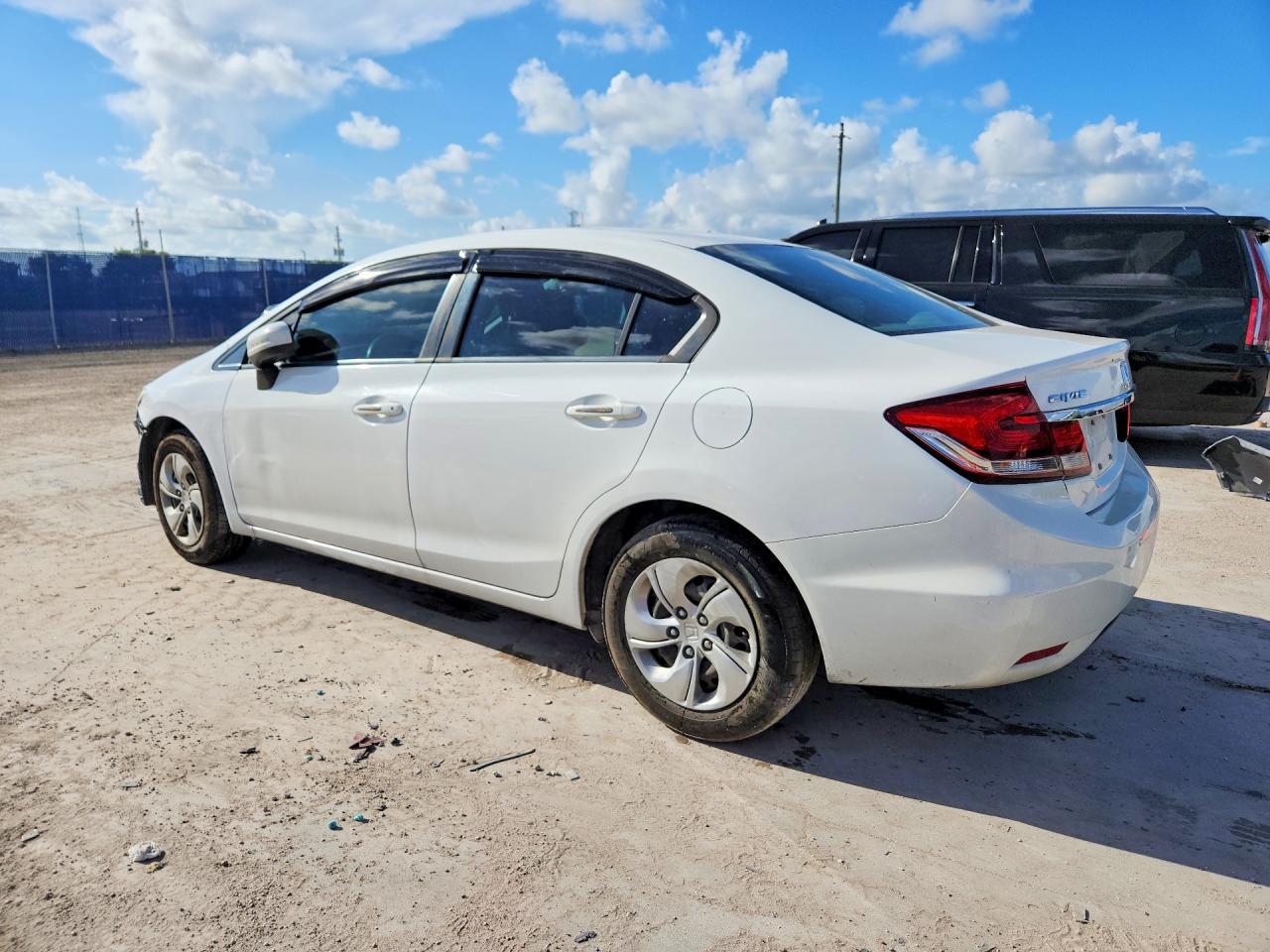 2015 Honda Civic Lx White vin: 19XFB2F54FE222169