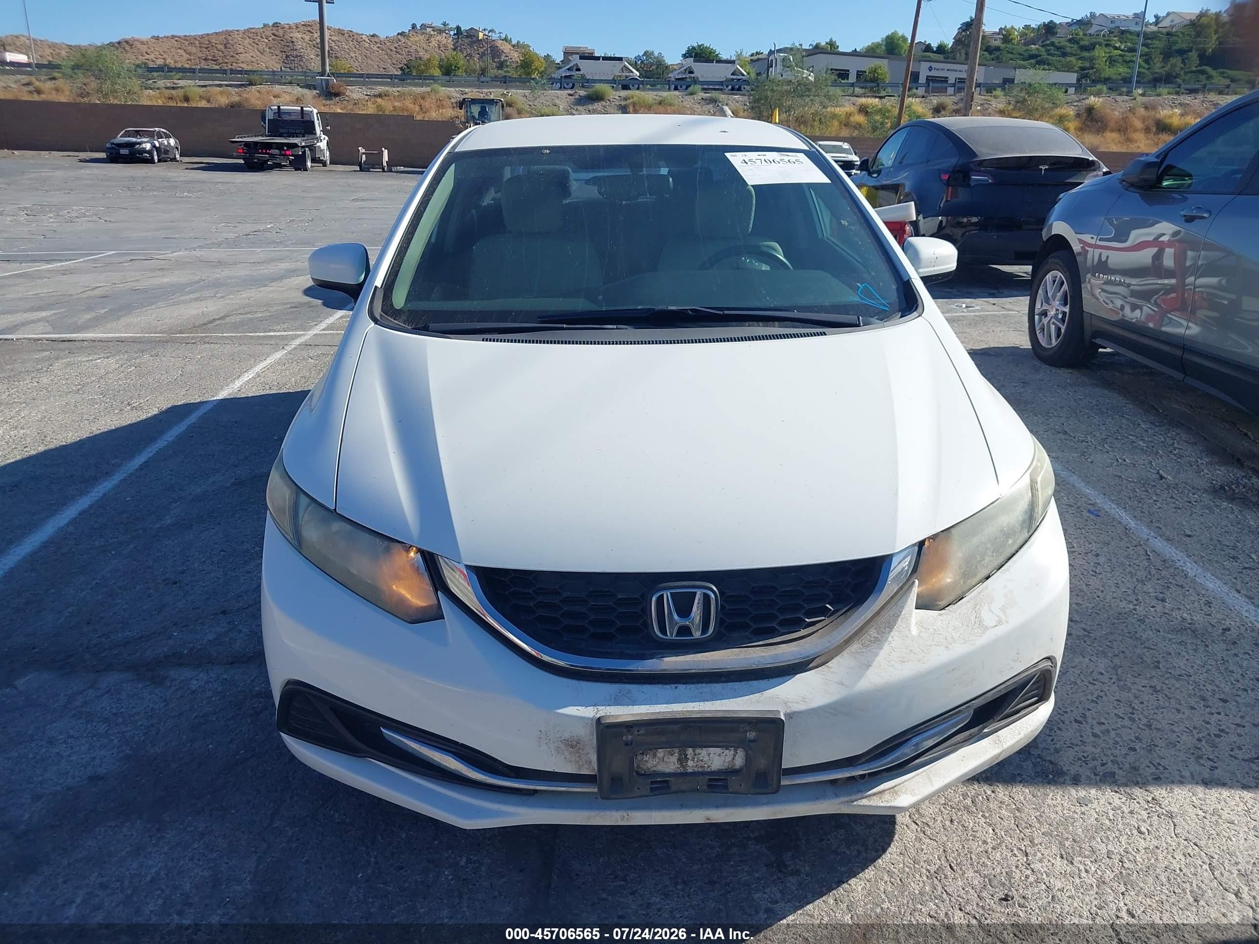 2015 Honda Civic Lx Белый vin: 19XFB2F54FE287930