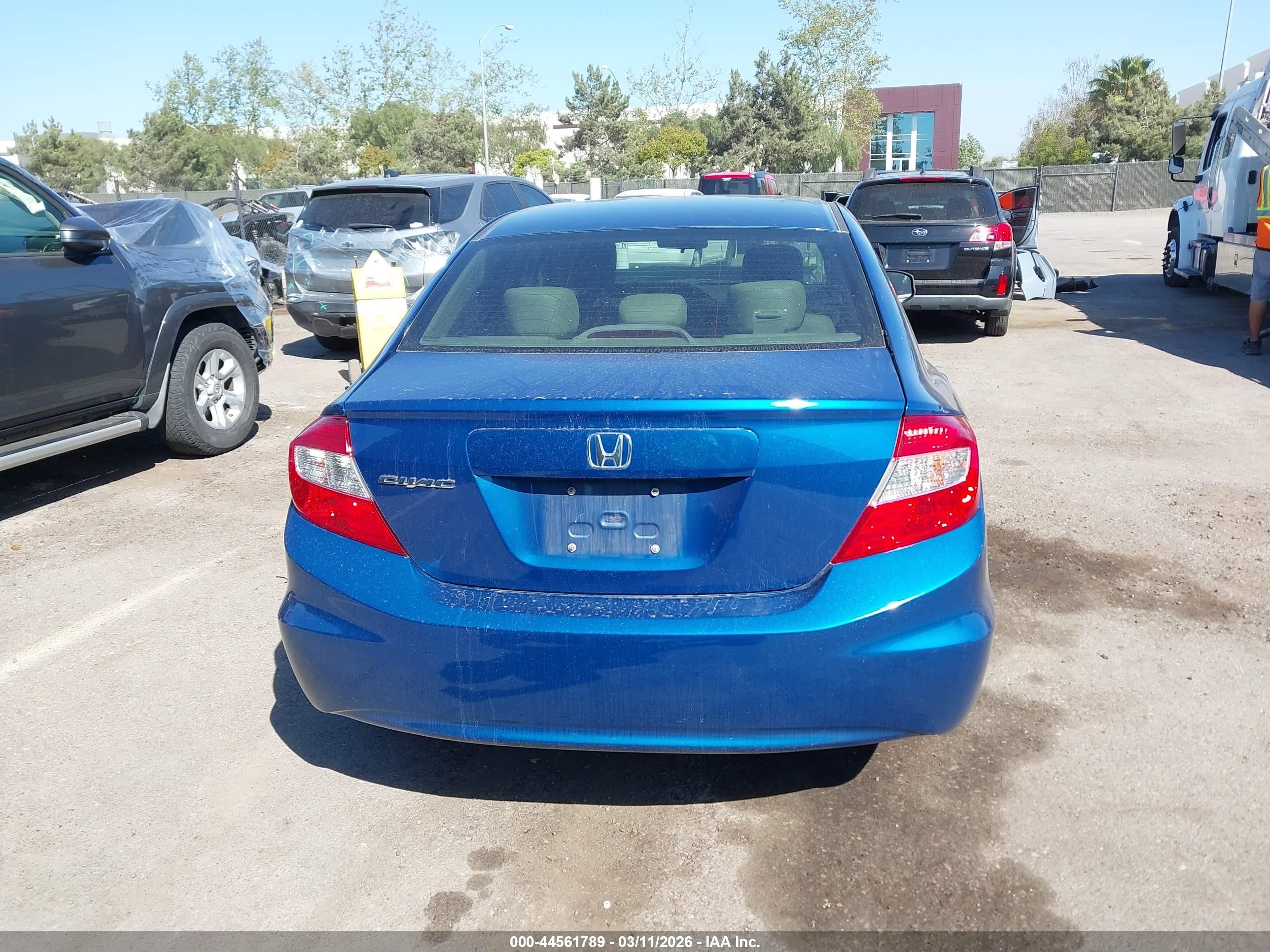 2012 Honda Civic Lx Blue vin: 19XFB2F55CE031730