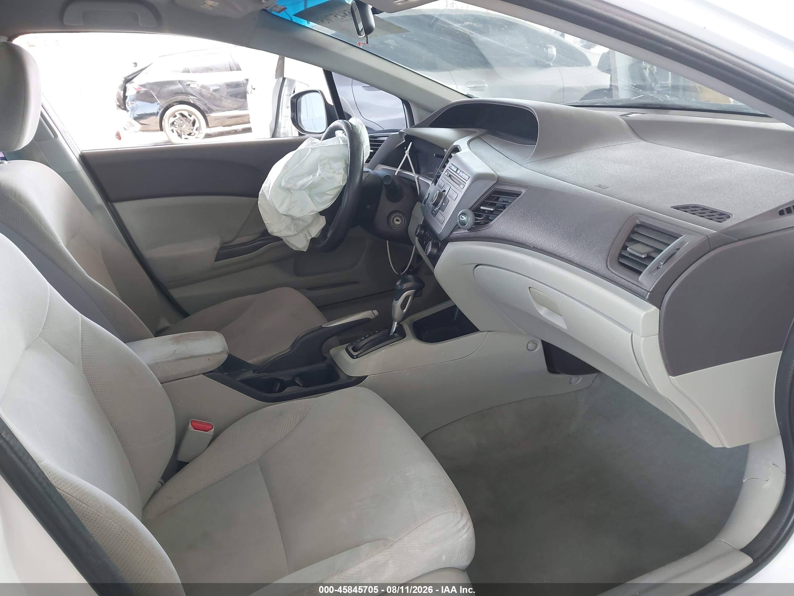 2012 Honda Civic Lx Белый vin: 19XFB2F55CE057261