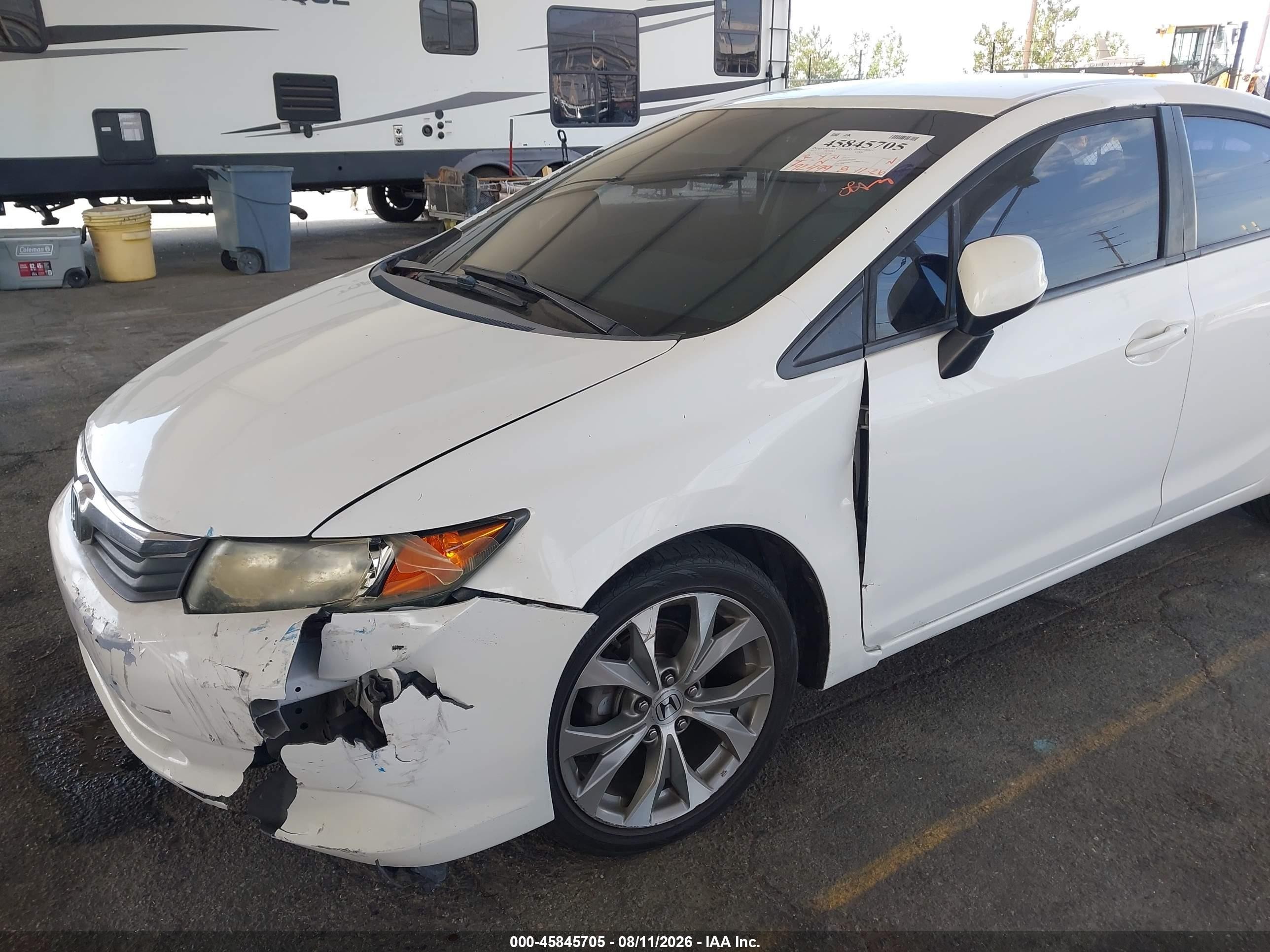 2012 Honda Civic Lx Белый vin: 19XFB2F55CE057261