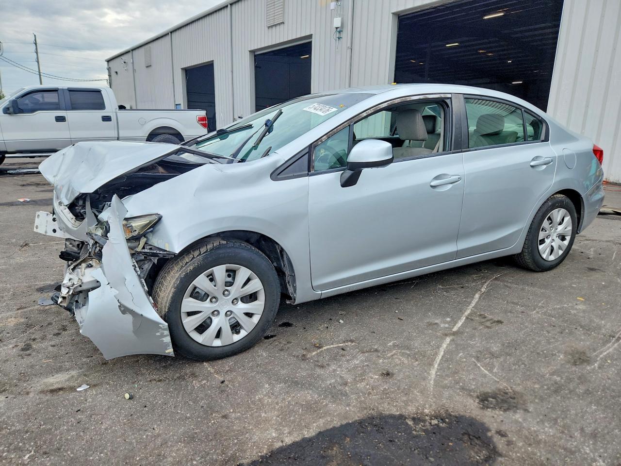 2012 Honda Civic Lx Silver vin: 19XFB2F55CE058216