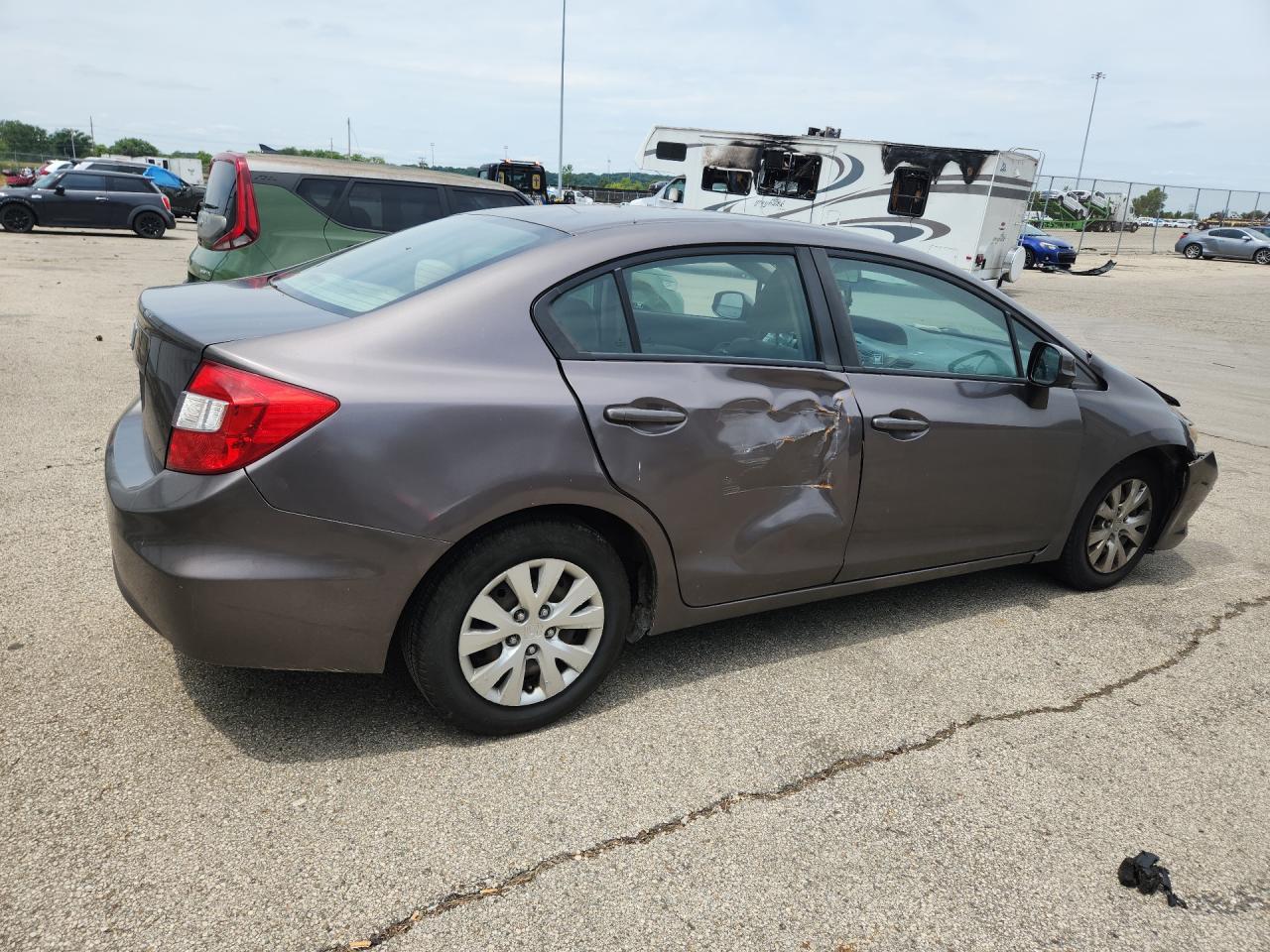 2012 Honda Civic Lx Gray vin: 19XFB2F55CE061021 Damage: Right Qtr Panel, Dent(S) W/No Paint Dmg, > 12 Inches