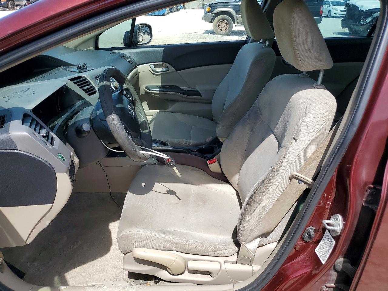 2012 Honda Civic Lx Red vin: 19XFB2F55CE085724
