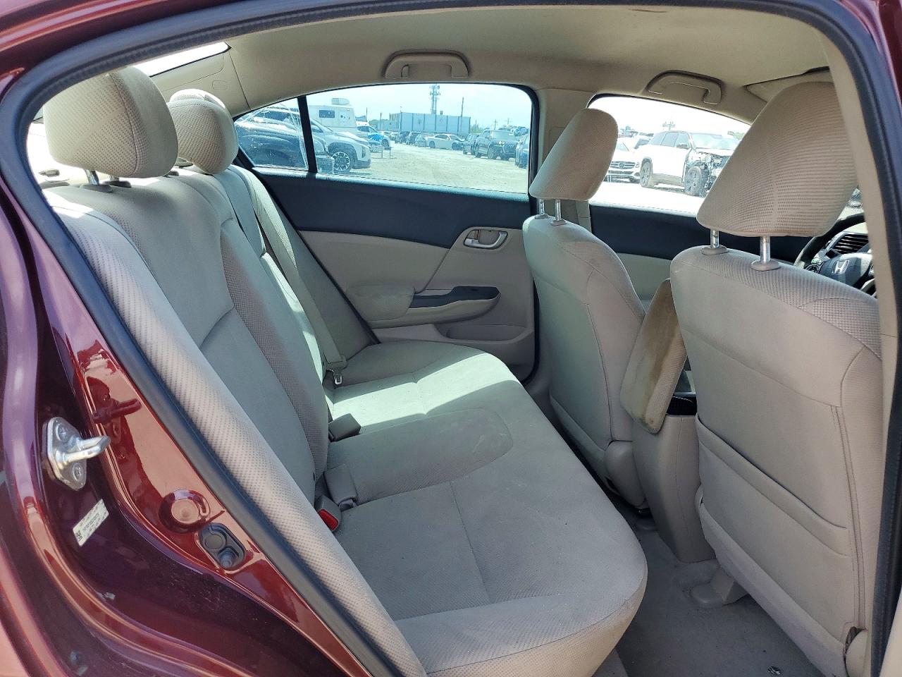 2012 Honda Civic Lx Red vin: 19XFB2F55CE085724