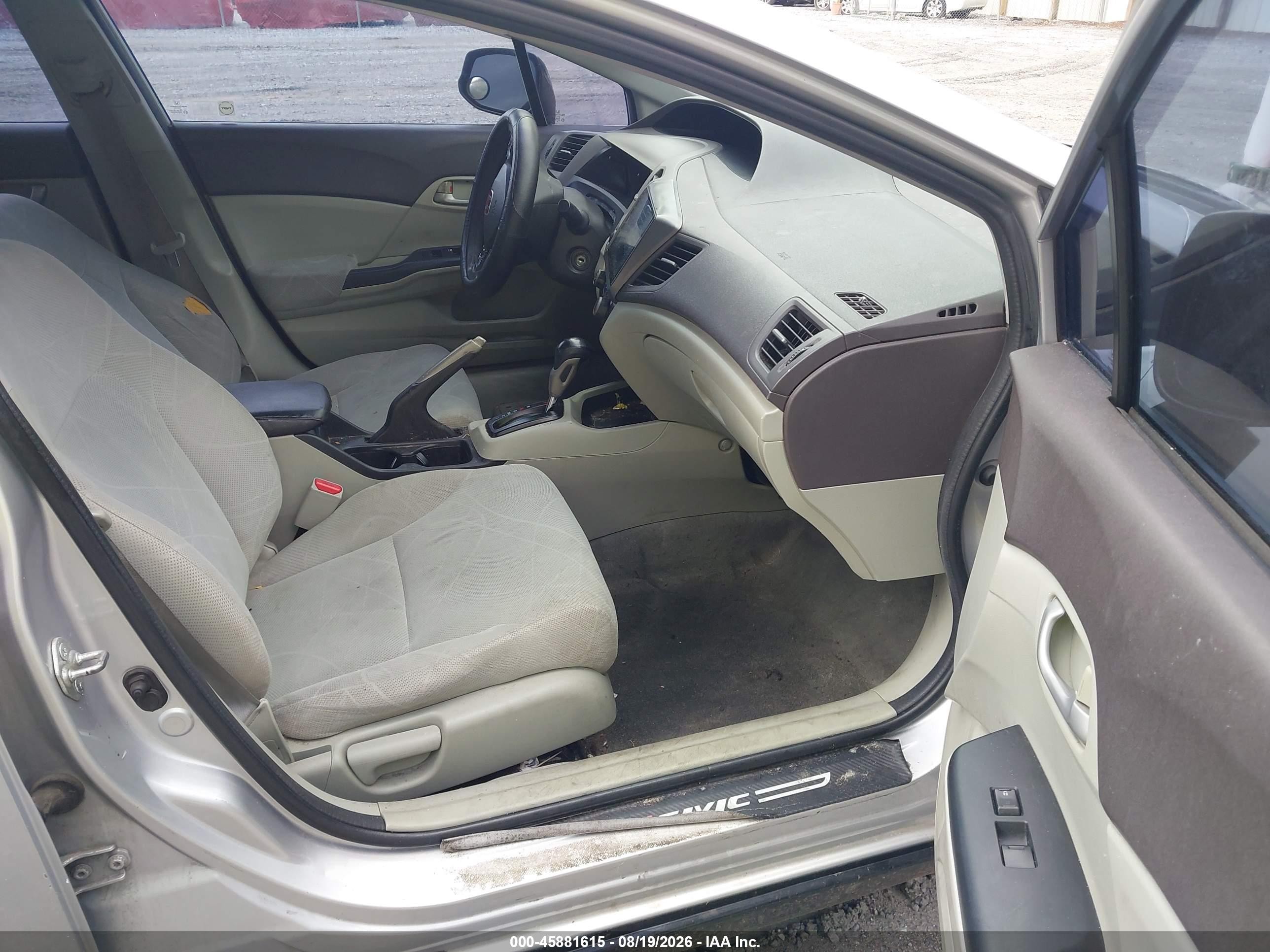 2012 Honda Civic Lx Silver vin: 19XFB2F55CE102294
