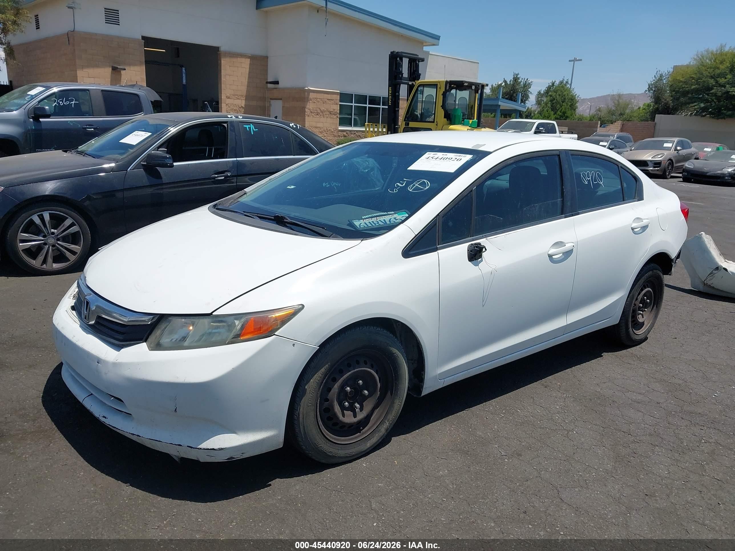 2012 Honda Civic Lx White vin: 19XFB2F55CE333955
