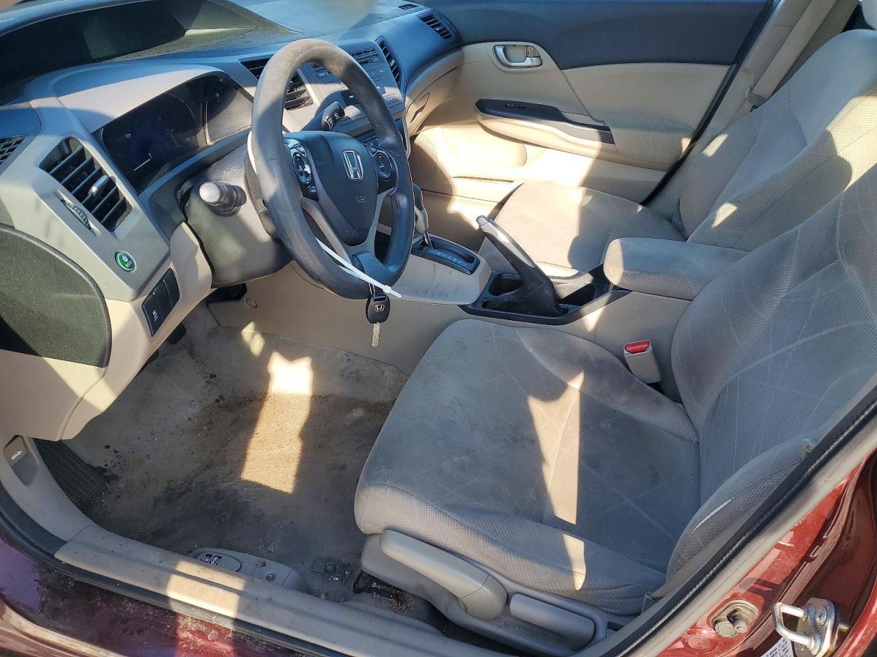 2012 Honda Civic Lx Burgundy vin: 19XFB2F55CE378202