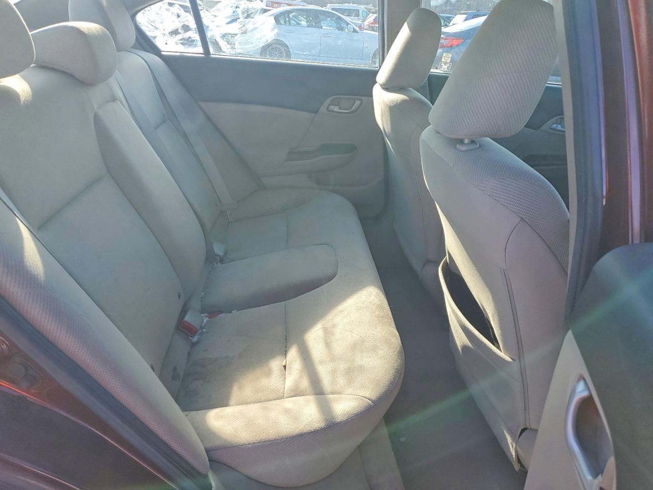 2012 Honda Civic Lx Burgundy vin: 19XFB2F55CE378202