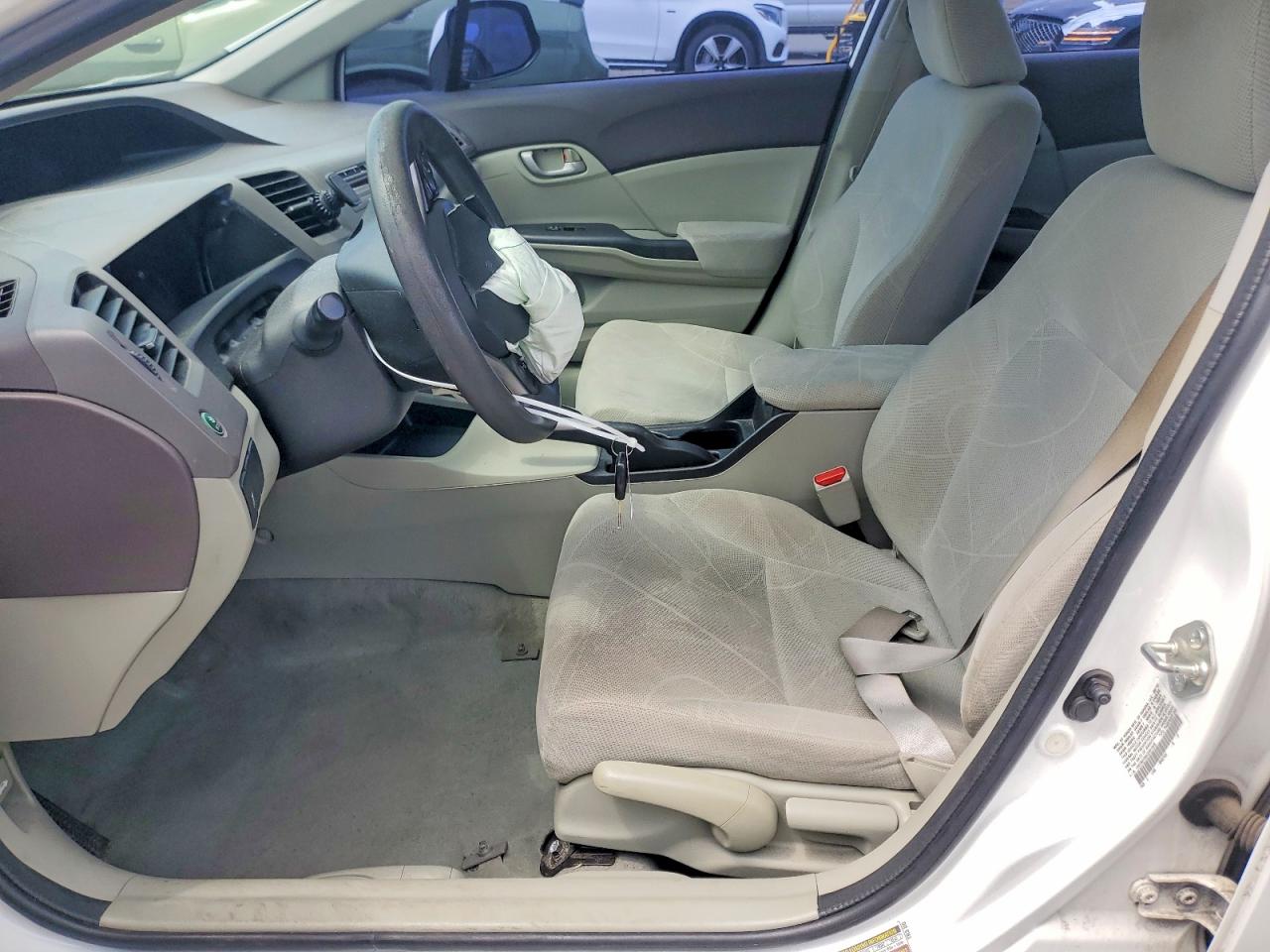 2012 Honda Civic Lx White vin: 19XFB2F55CE381598