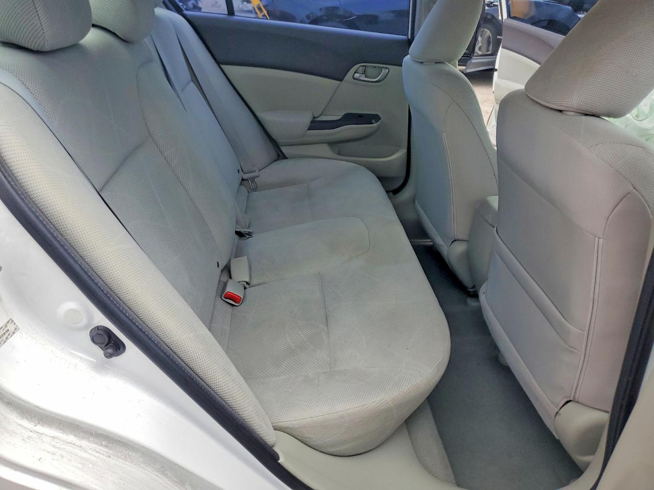 2012 Honda Civic Lx White vin: 19XFB2F55CE381598