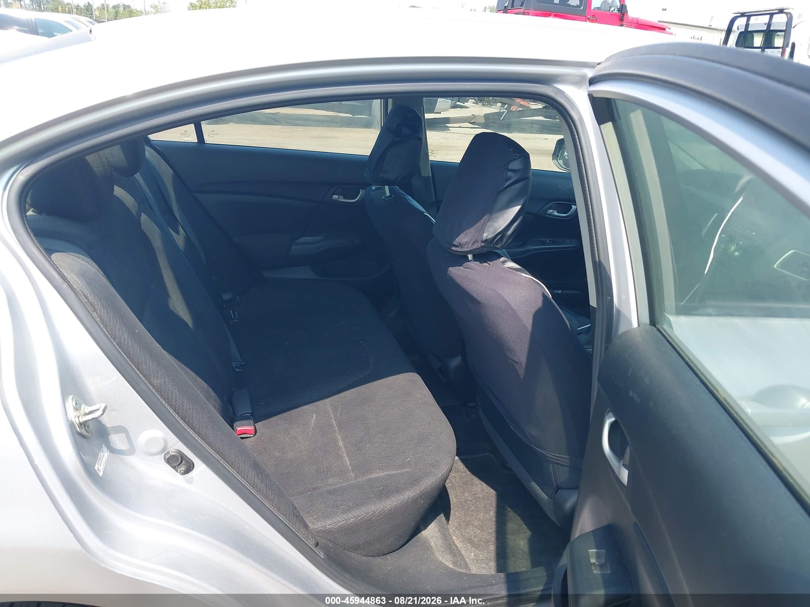 2013 Honda Civic Lx Silver vin: 19XFB2F55DE094957