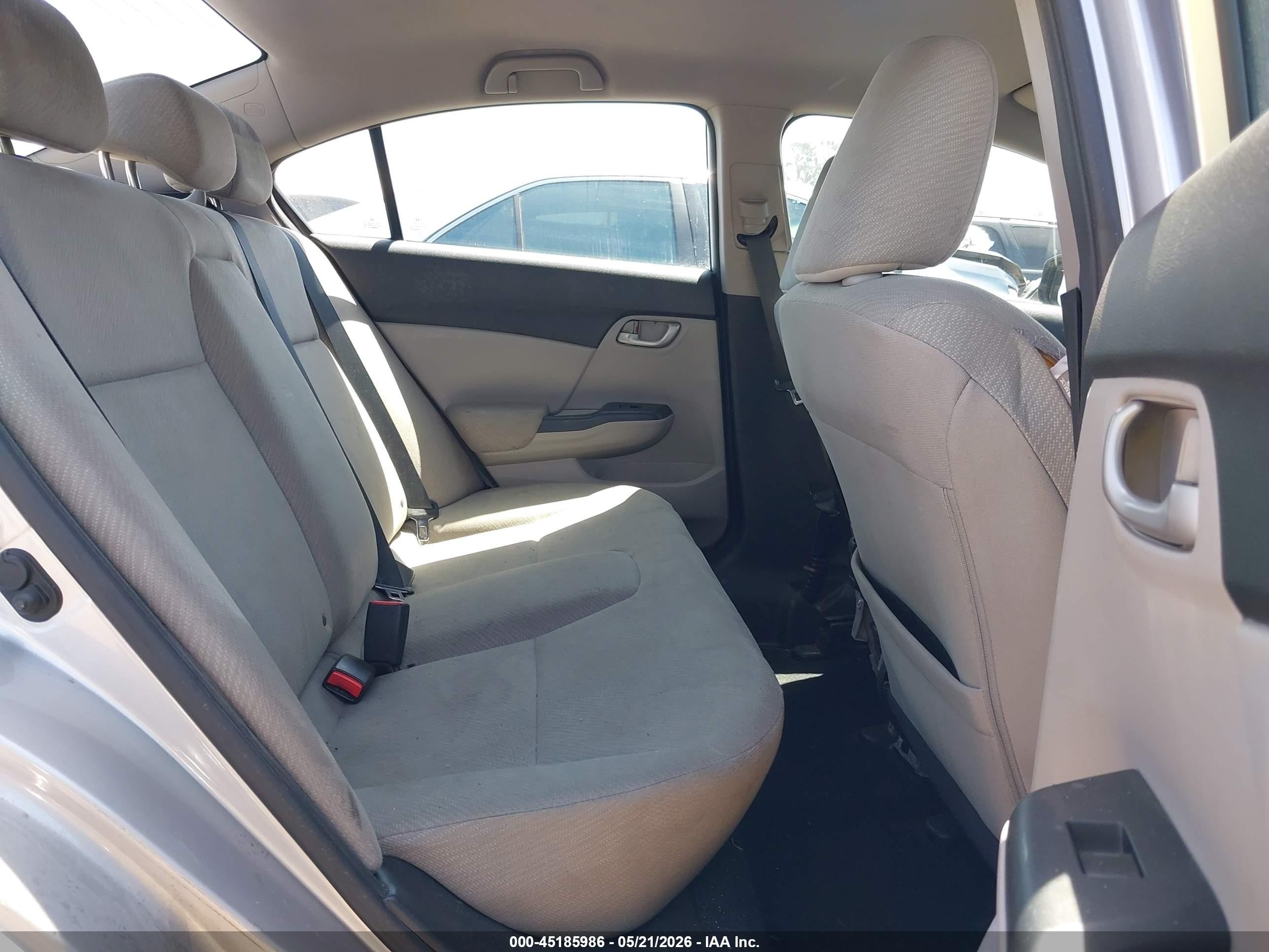 2013 Honda Civic Lx Silver vin: 19XFB2F55DE282734
