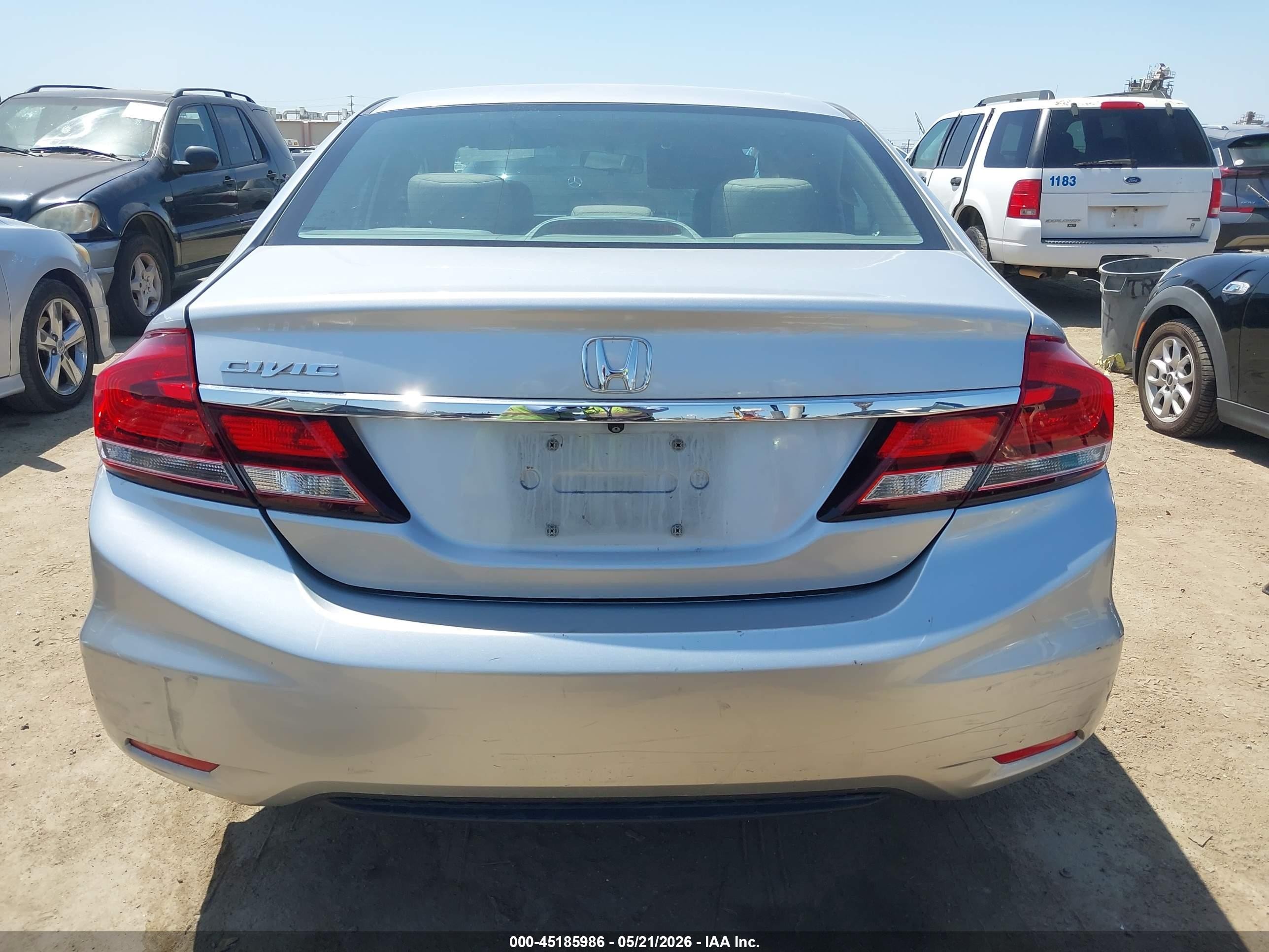 2013 Honda Civic Lx Silver vin: 19XFB2F55DE282734
