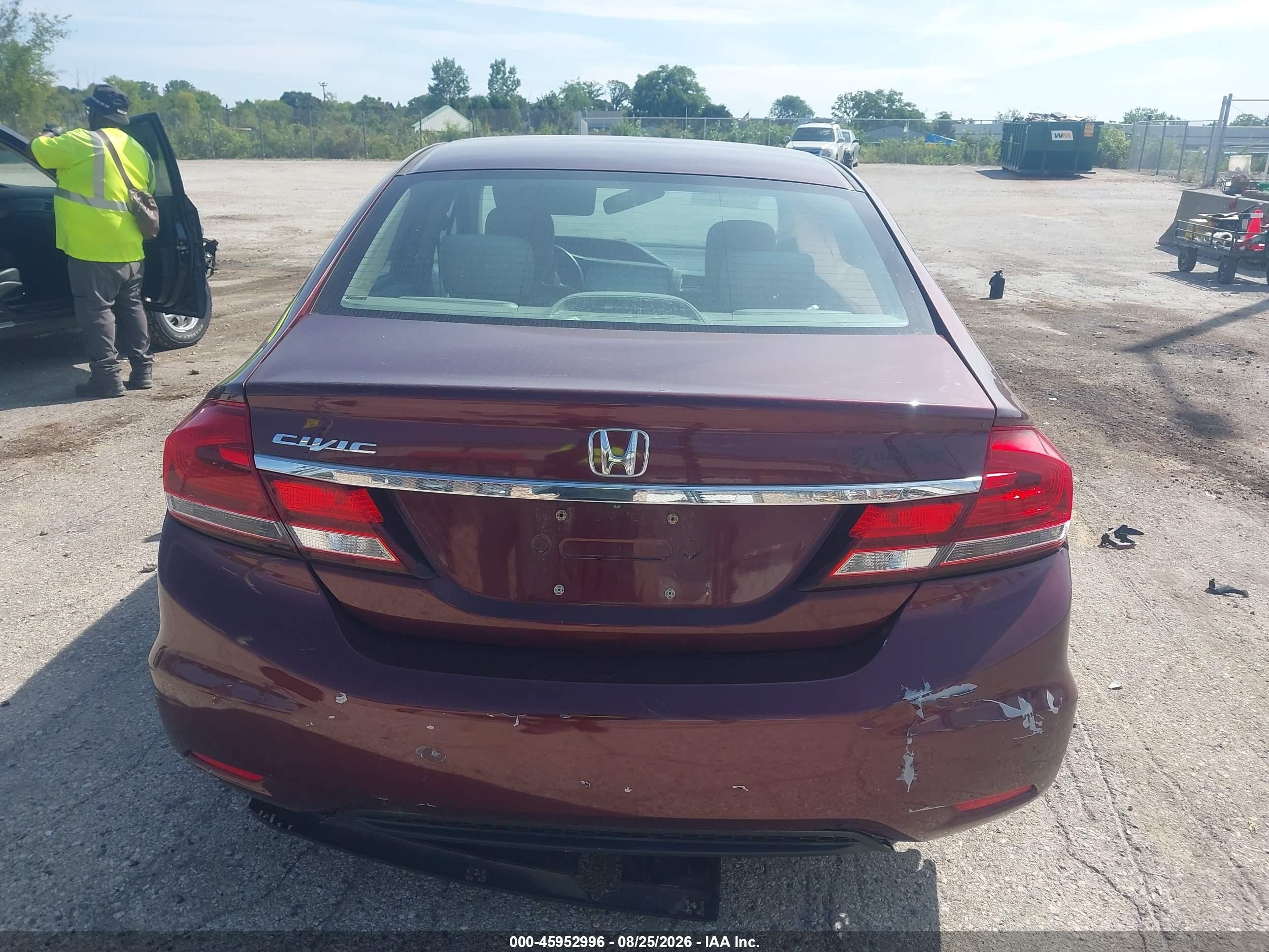 2014 Honda Civic Lx Burgundy vin: 19XFB2F55EE017815