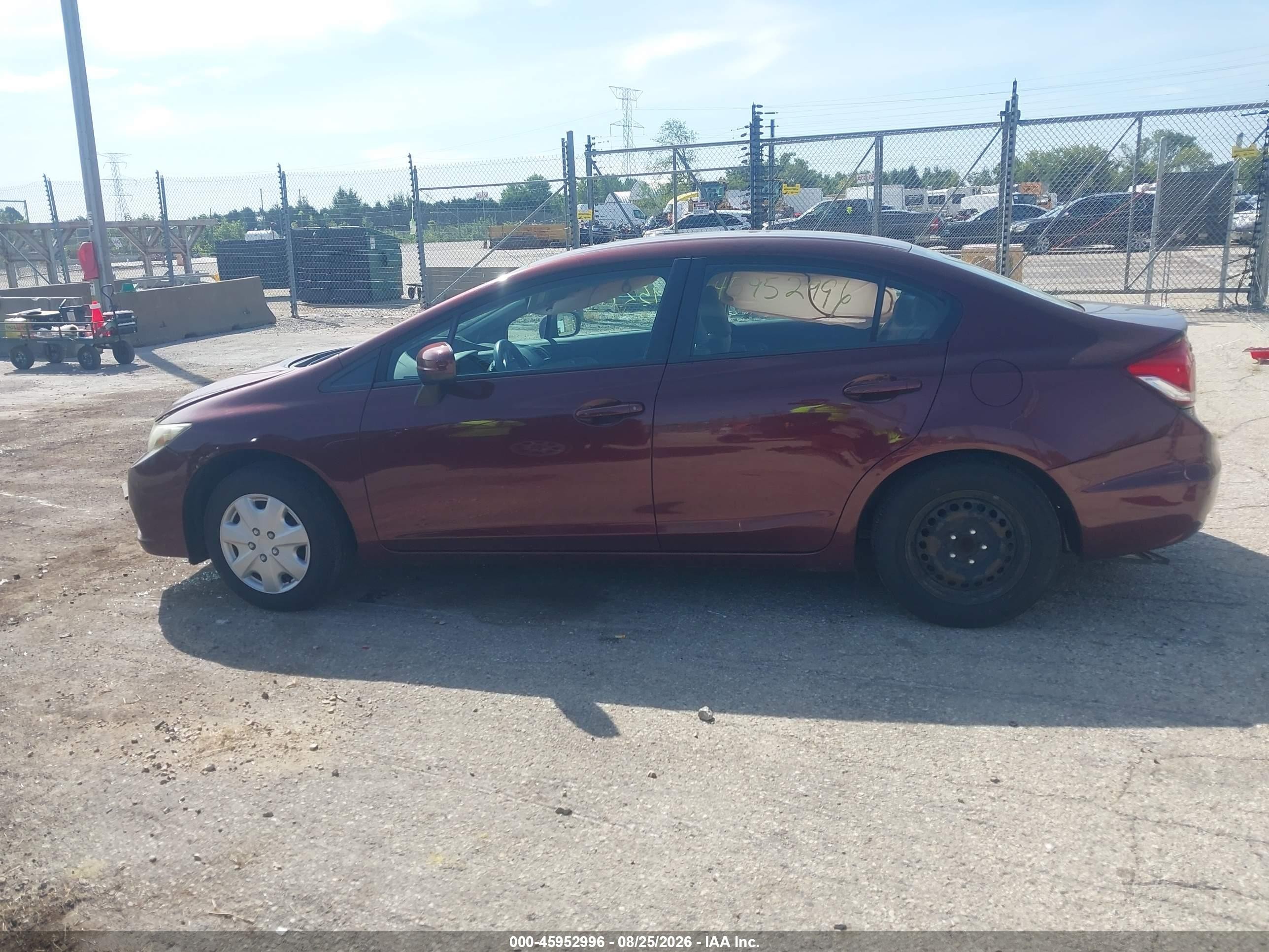2014 Honda Civic Lx Burgundy vin: 19XFB2F55EE017815