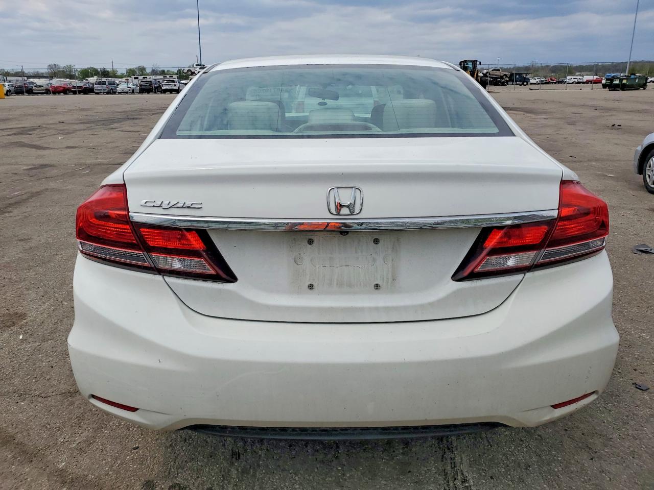 2014 Honda Civic Lx Белый vin: 19XFB2F55EE022870