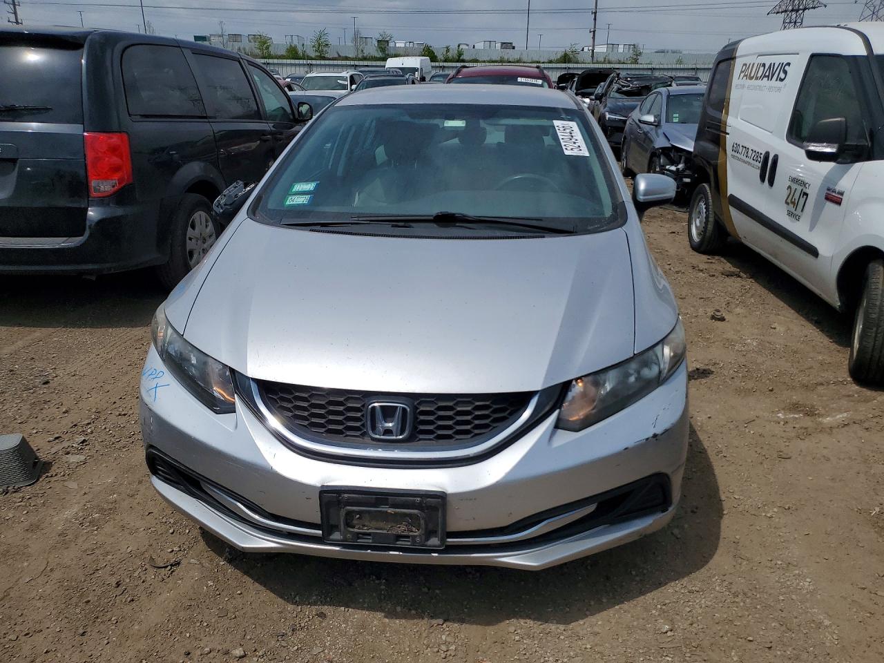 2014 Honda Civic Lx Серебряный vin: 19XFB2F55EE042908